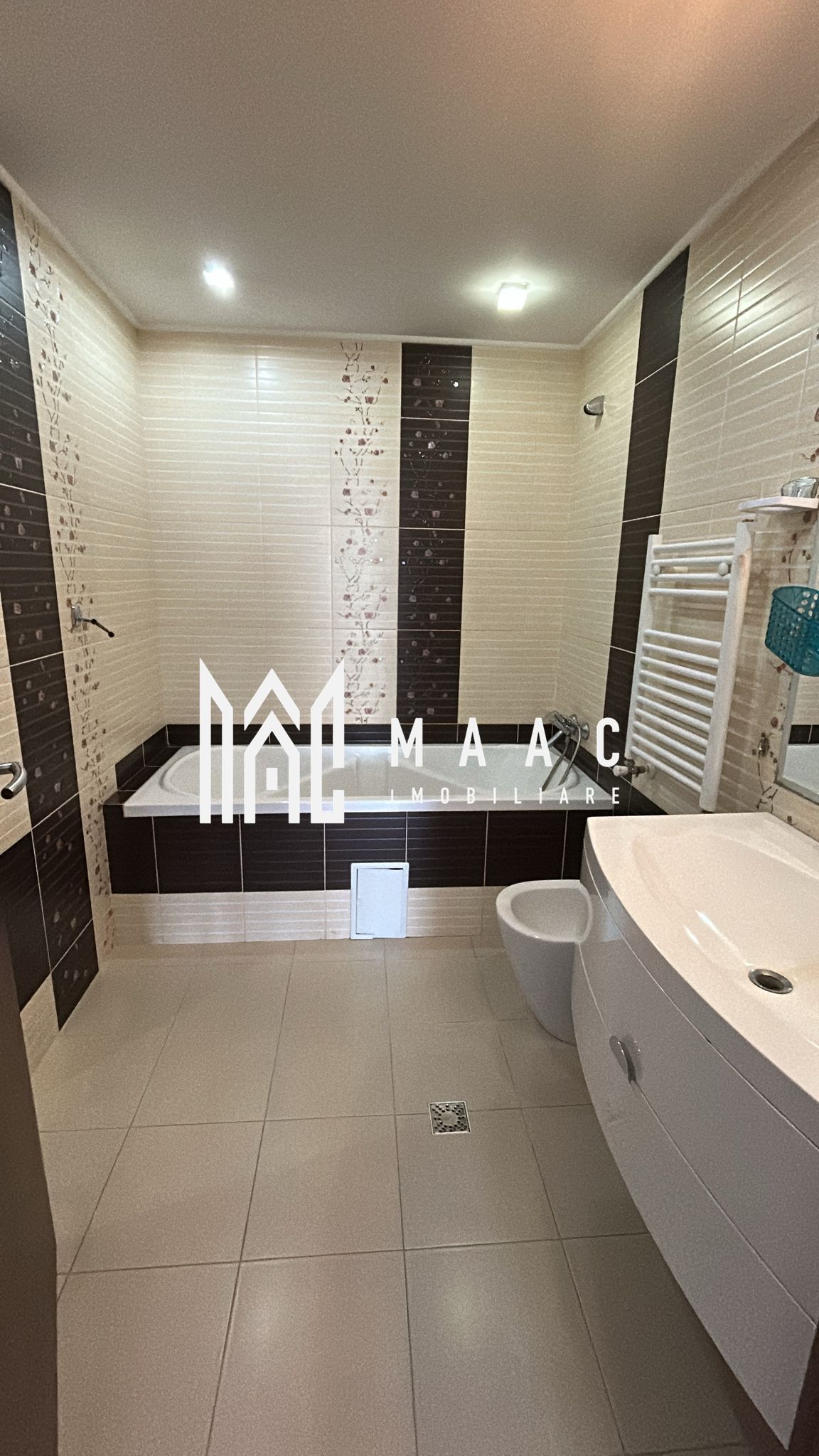 Apartament 3 camere  I 2 băi I Garaj subteran — fotografia 9
