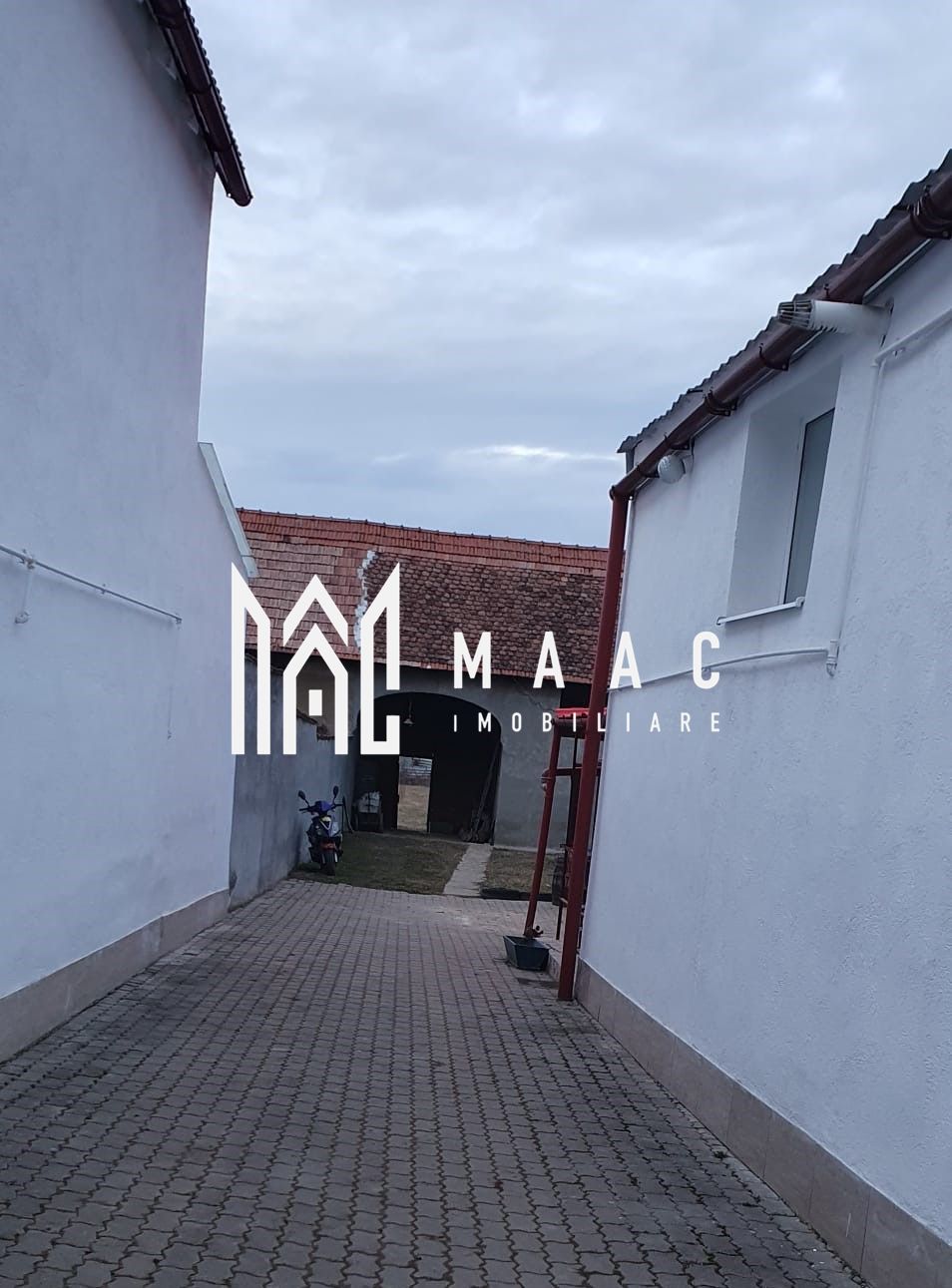 Casă Săsească Hosman | 3 camere | Teren 1076 mp