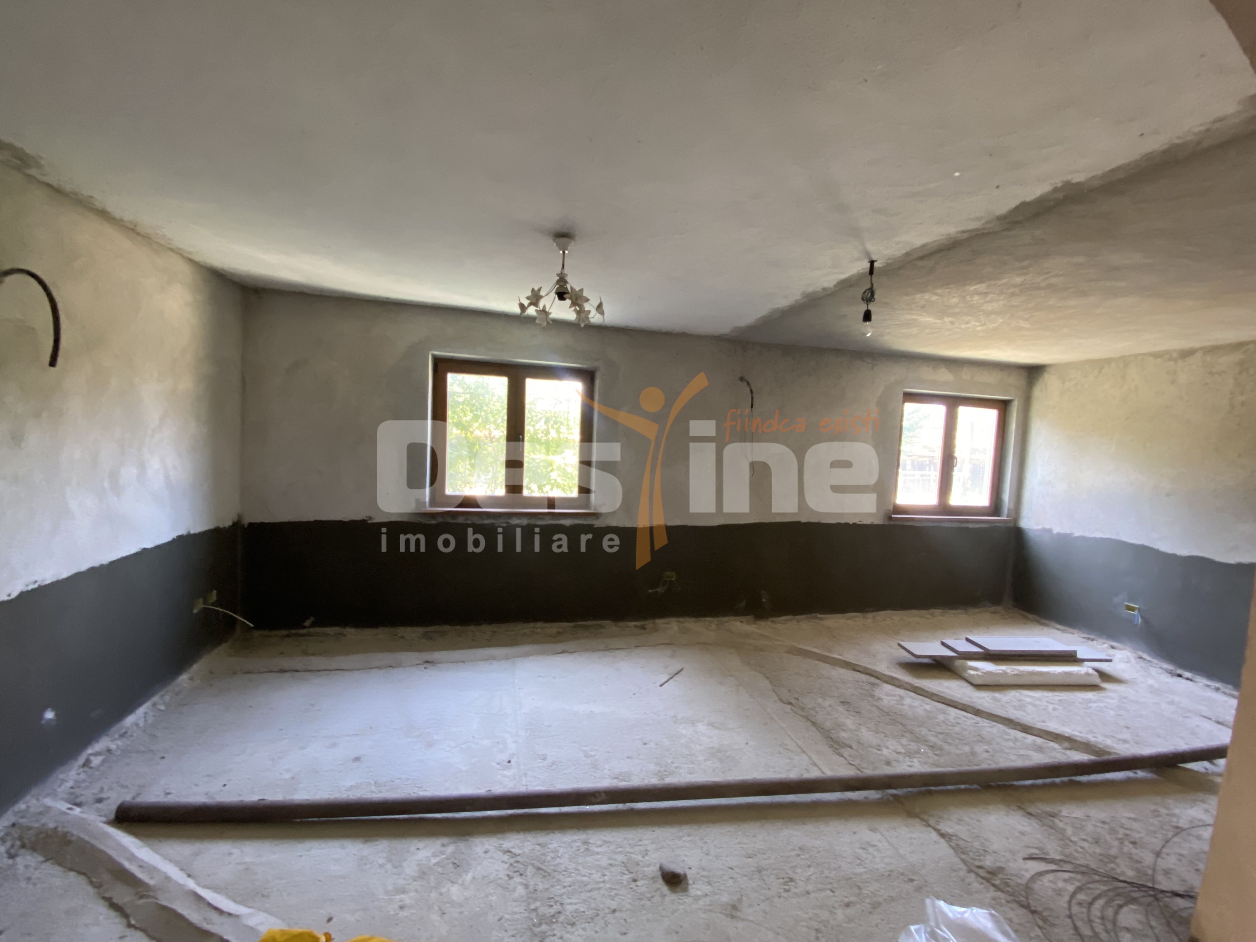 Casa de vanzare 260mp Borlesti 85.000€ — fotografia 5