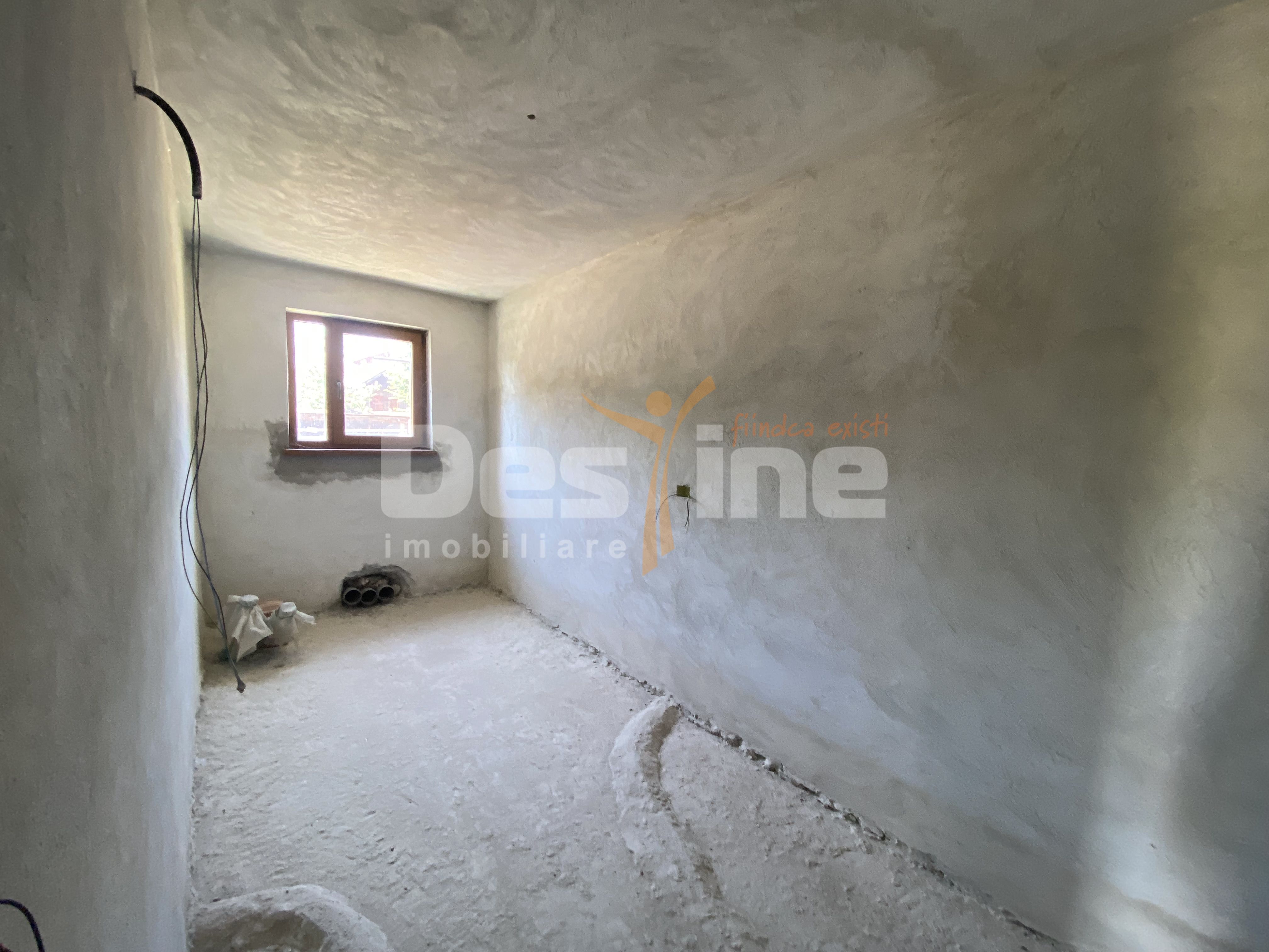 Casa de vanzare 260mp Borlesti 85.000€ — fotografia 8