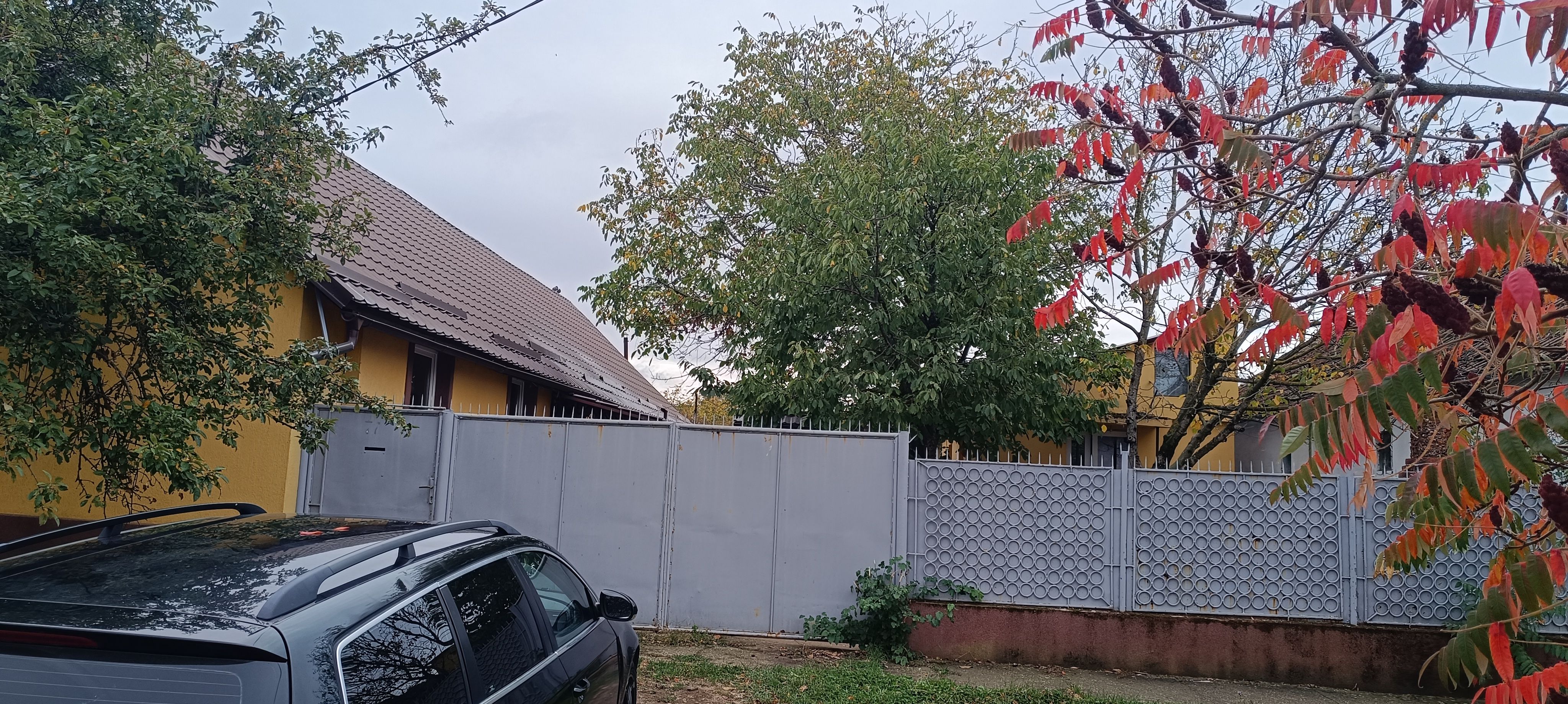 Casă spațioasă cu 4 camere , curte și teren generos în Mașloc — fotografia 6