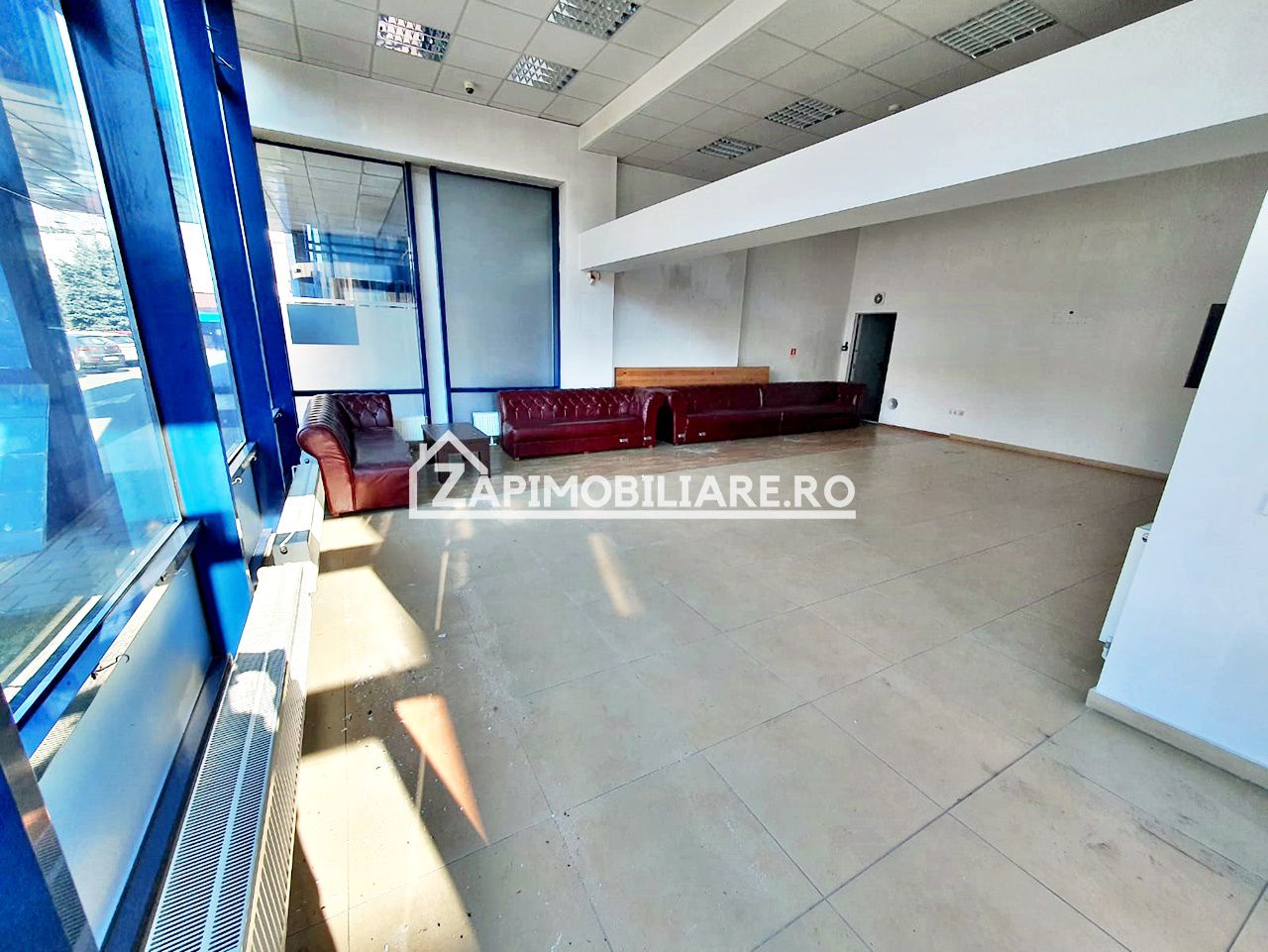 Spatiu Comercial Ultracentral 200 mp cu parcare — fotografia 3