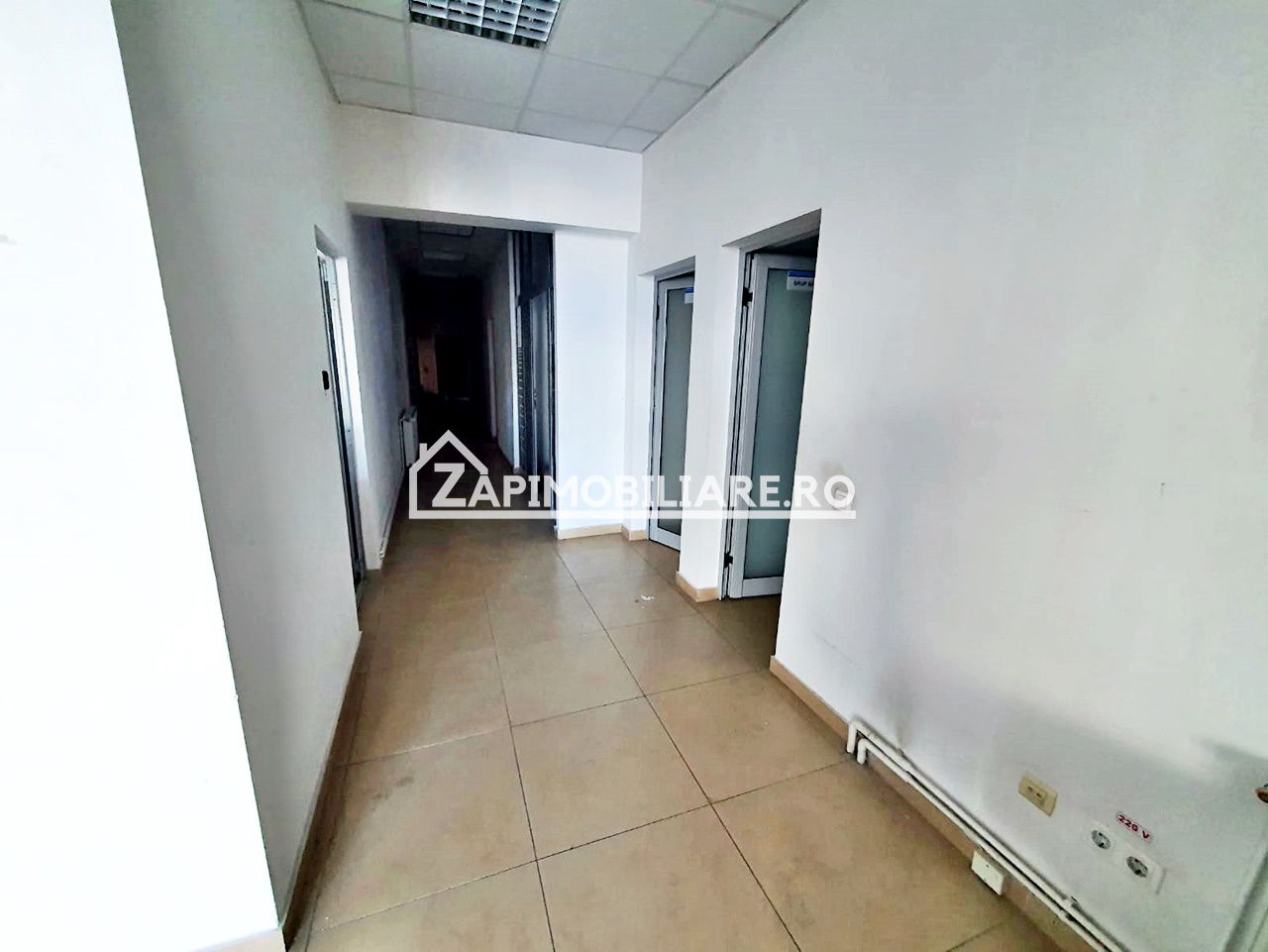 Spatiu Comercial Ultracentral 200 mp cu parcare — fotografia 6