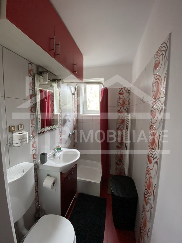 Apartament cu 2 camere, 50 mp, decomandat, Zona Ultracentrala — fotografia 8