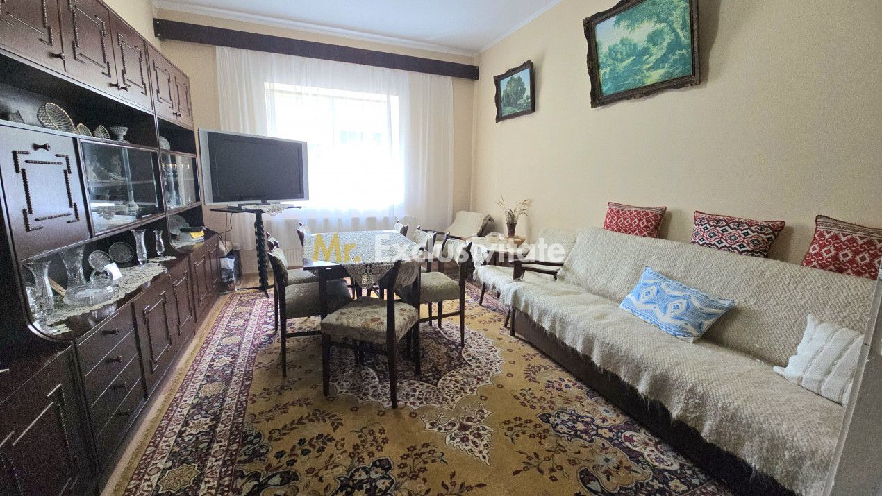 Casă cochetă cu 3 camere de vânzare, chiar în inima orașului Satu Mare! — fotografia 2