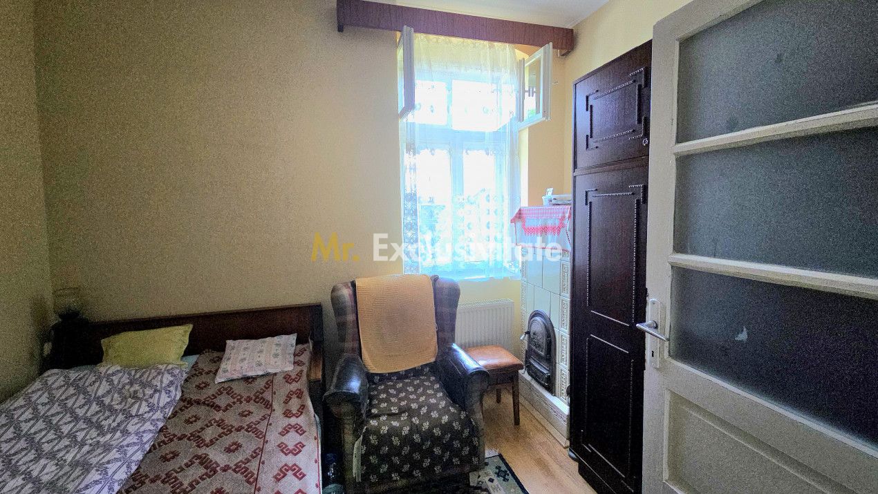 Casă cochetă cu 3 camere de vânzare, chiar în inima orașului Satu Mare! — fotografia 4
