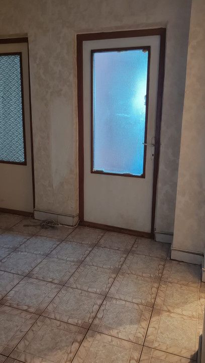 Apartament 3 camere, 2 grupuri sanitare, 2 balcoane, etajul 7 din 8, zona Traian — fotografia 5