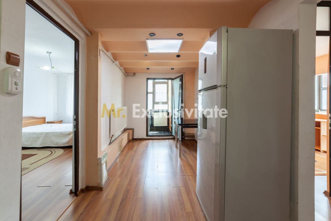 APARTAMENT DECOMANDAT - TRIVALE - ETAJ INTERMEDIAR — fotografia 4