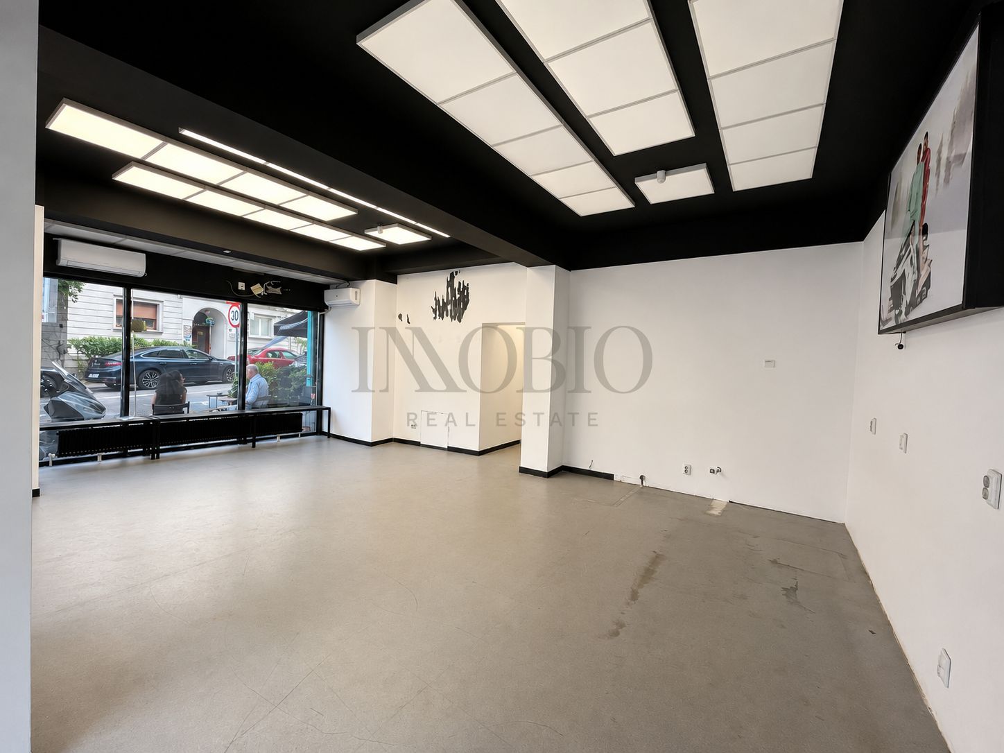 Spațiu comercial stradal | Potrivit pentru orice tip de activitate — fotografia 3