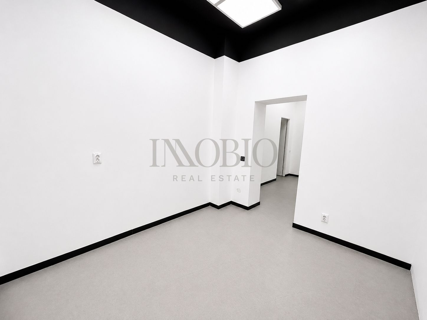 Spațiu comercial stradal | Potrivit pentru orice tip de activitate — fotografia 9