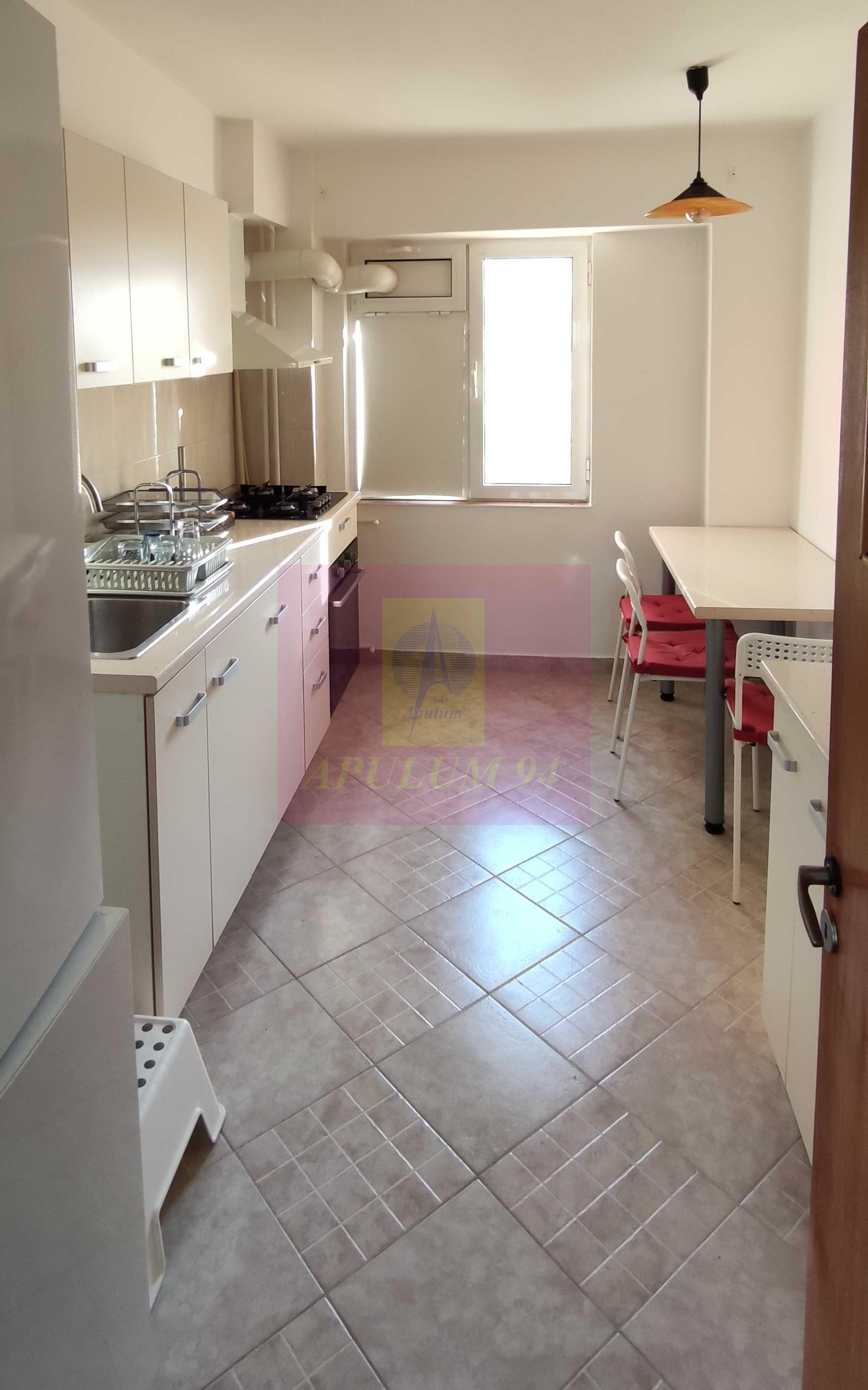 Apartament 3 camere, spațios, luminos și liniștit, cu vedere spre parc și lac — fotografia 5