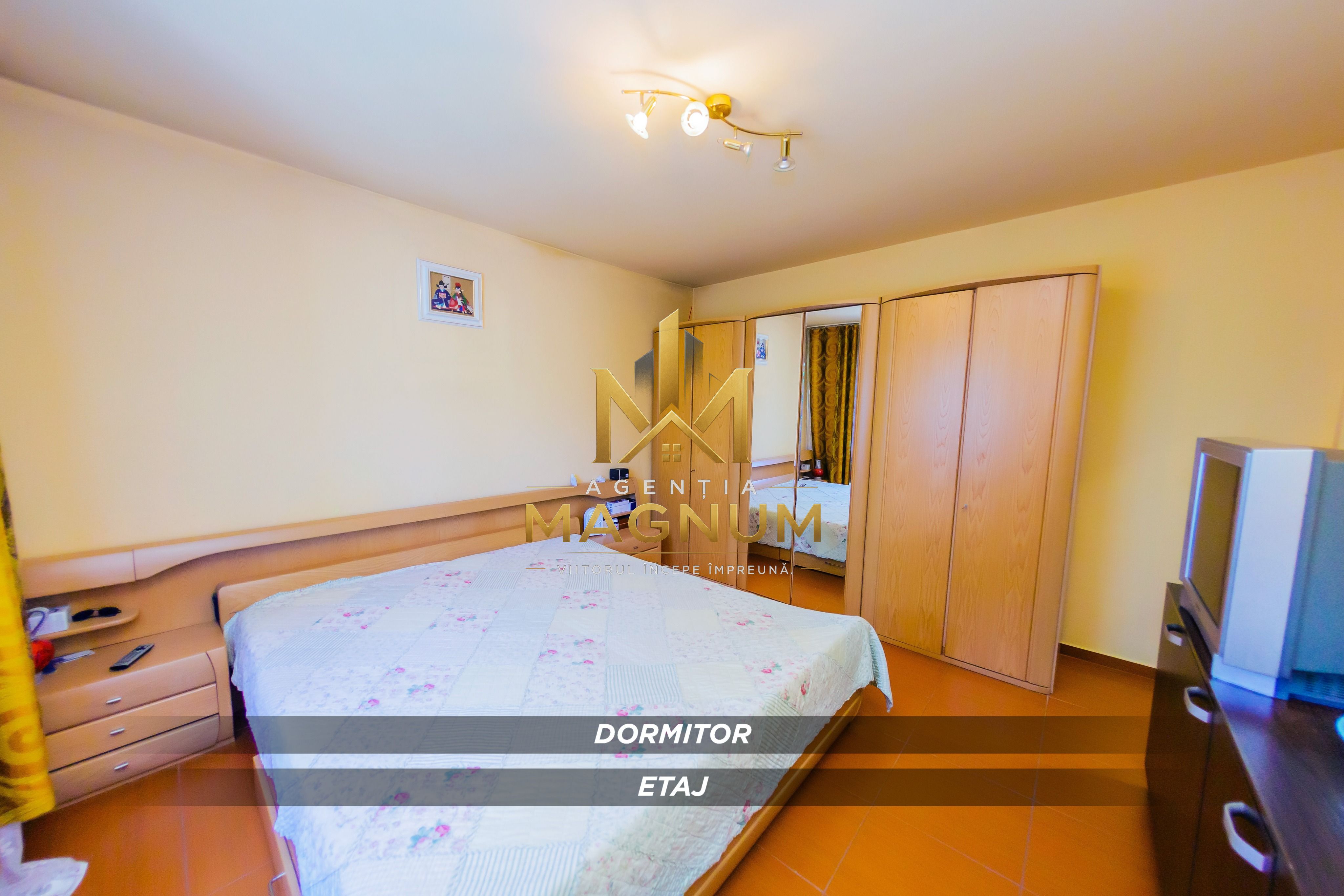 Casă P+1 de vânzare — fotografia 3