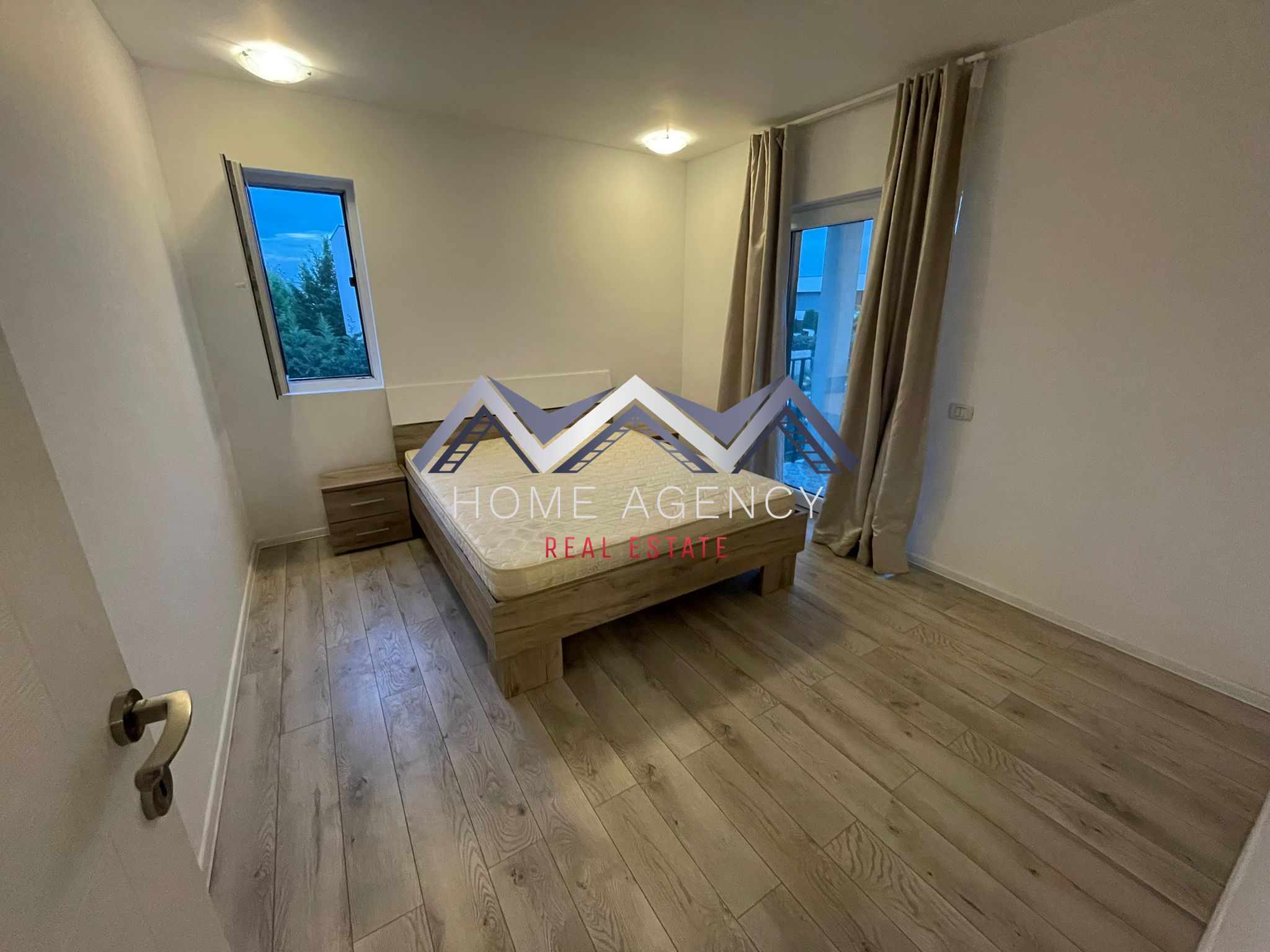 Casă P+1 single Tunari — fotografia 5