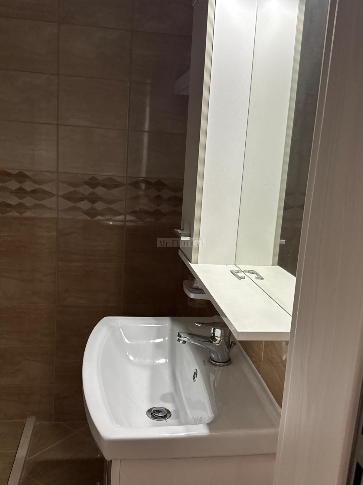 Ofer spre închiriere 1/2 duplex – Giroc, zona fostei unități militare — fotografia 3