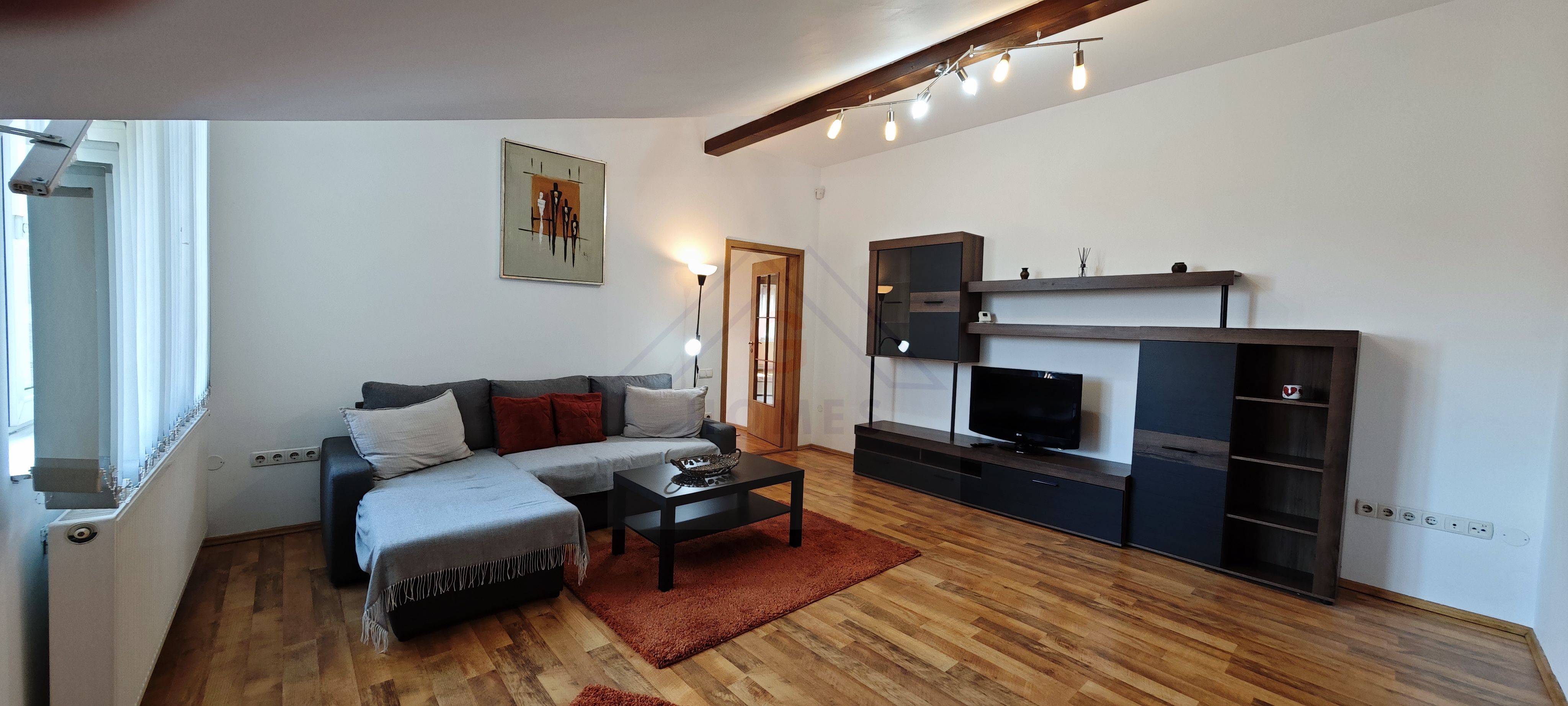 Apartament la CASA langa City of Mara!