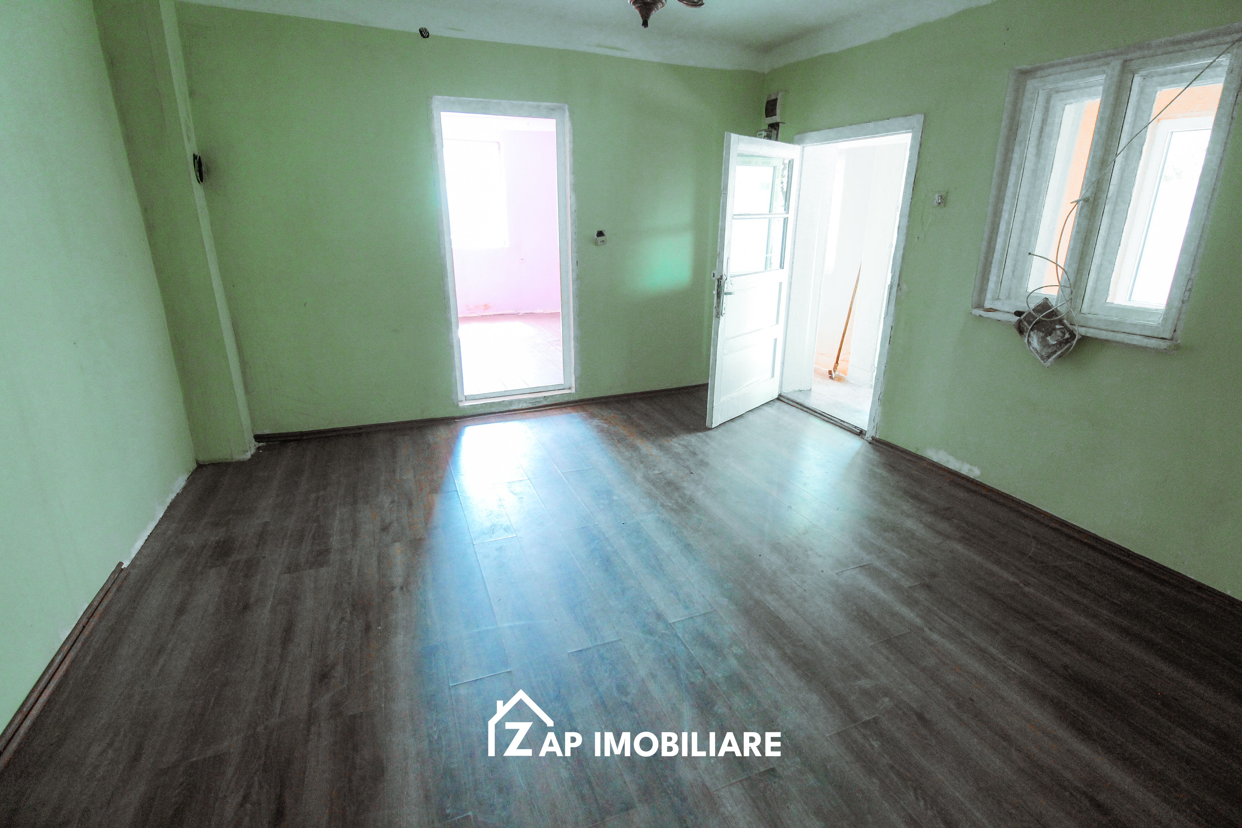 Mureșeni - Casa 80 mp - Teren 784 mp - singur in curte — fotografia 5