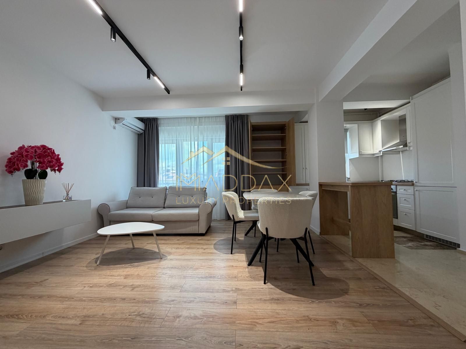 Apartament cu 3 camere // Erou Iancu Nicolae — fotografia 3