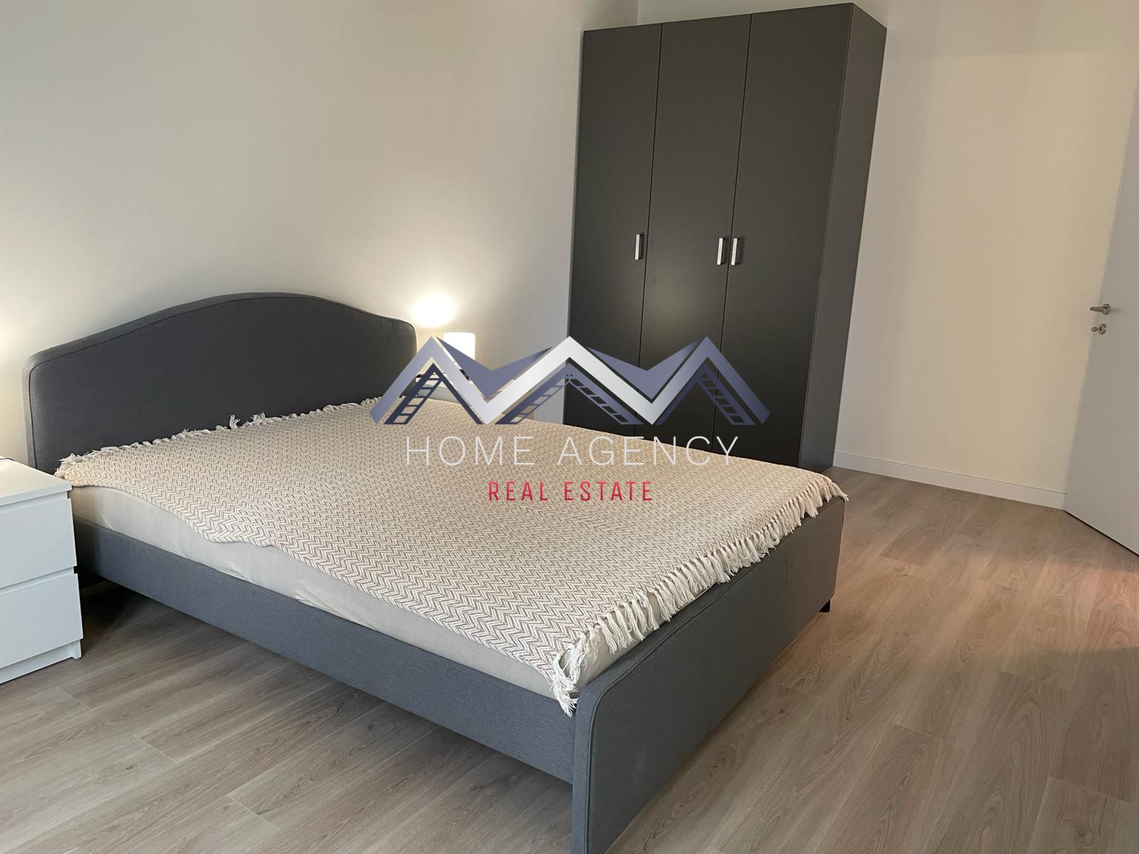 Apartament 2 camere - Et 1 - Lift - Parcare subterană - Otopeni central — fotografia 7