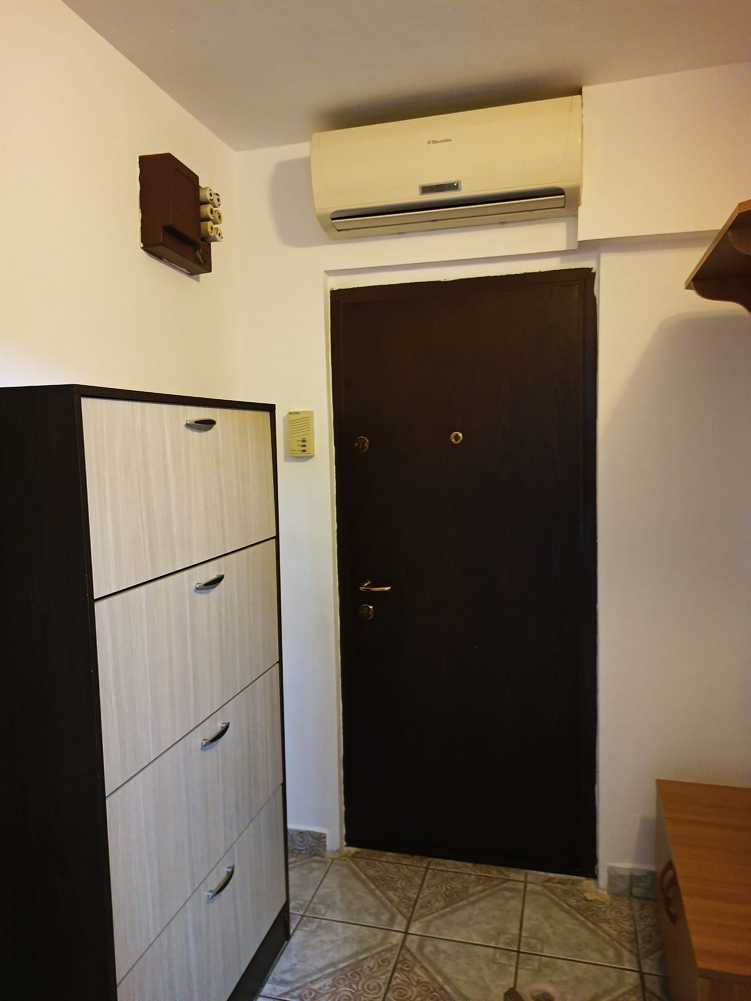 Apartament 3 camere, mobilat, 2 balcoane, Calea Lipovei, Timișoara — fotografia 3