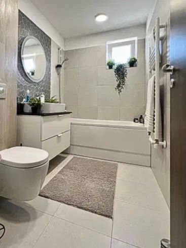 Un apartament în care priveliștea către Tâmpa face parte din experiența de zi cu — fotografia 8