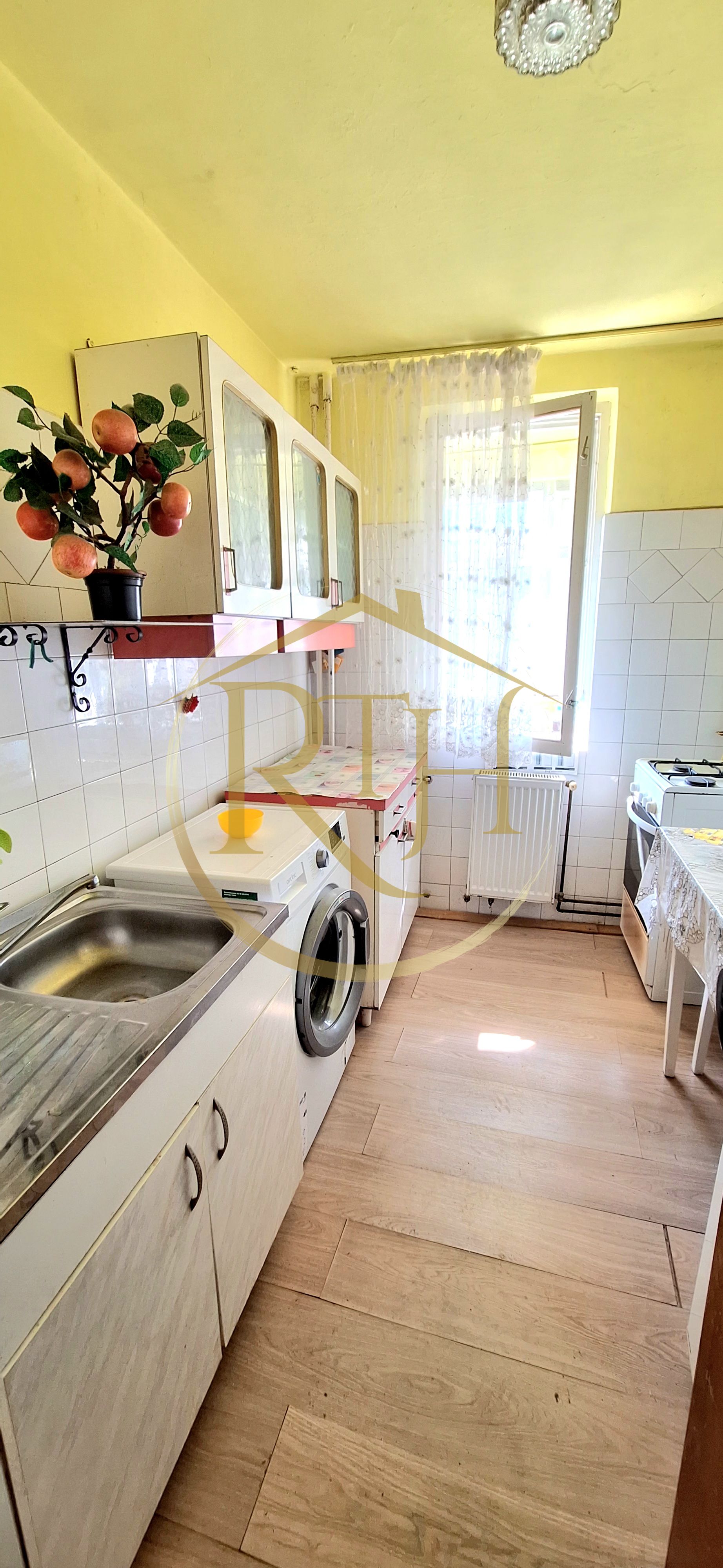 Apartament 2 camere decomandat de vânzare, Torontalului, 0% Comision — fotografia 12