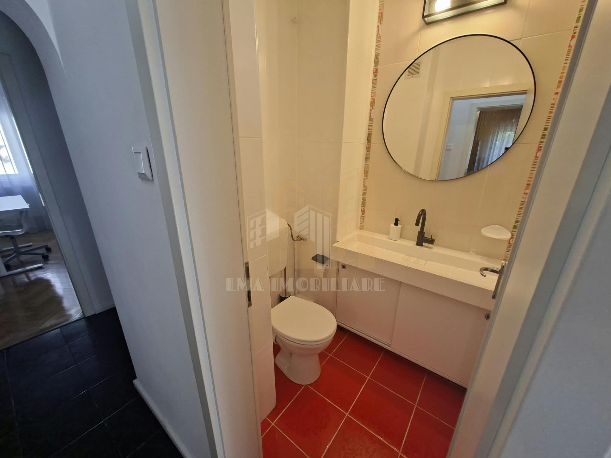 Apartament 3 camere central strada Matei Basarab Brasov — fotografia 9