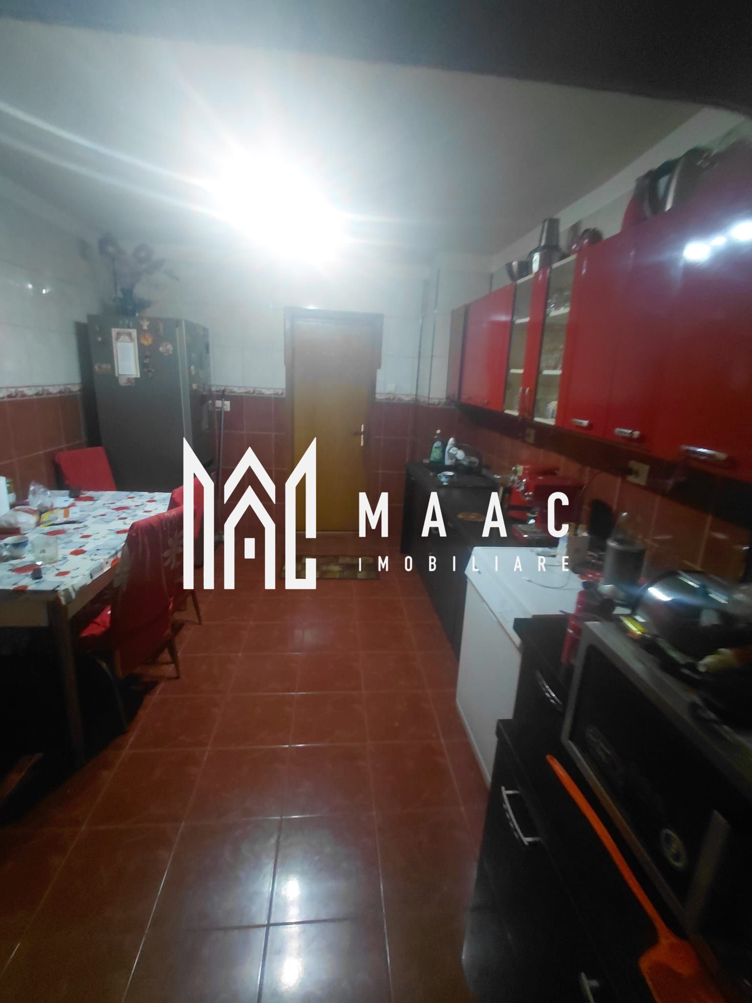 Apartament 4 camere de vânzare | Râmnicu Vâlcea | Central — fotografia 8