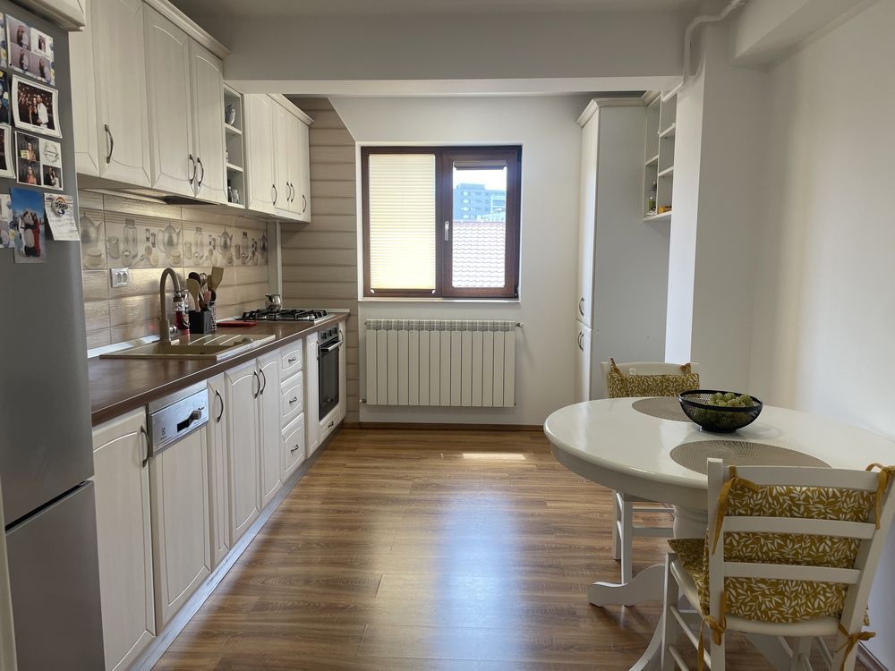 Penthouse Soseaua Nicolina CUG 130m2 bloc nou Mobilat Utilat Lux — fotografia 5