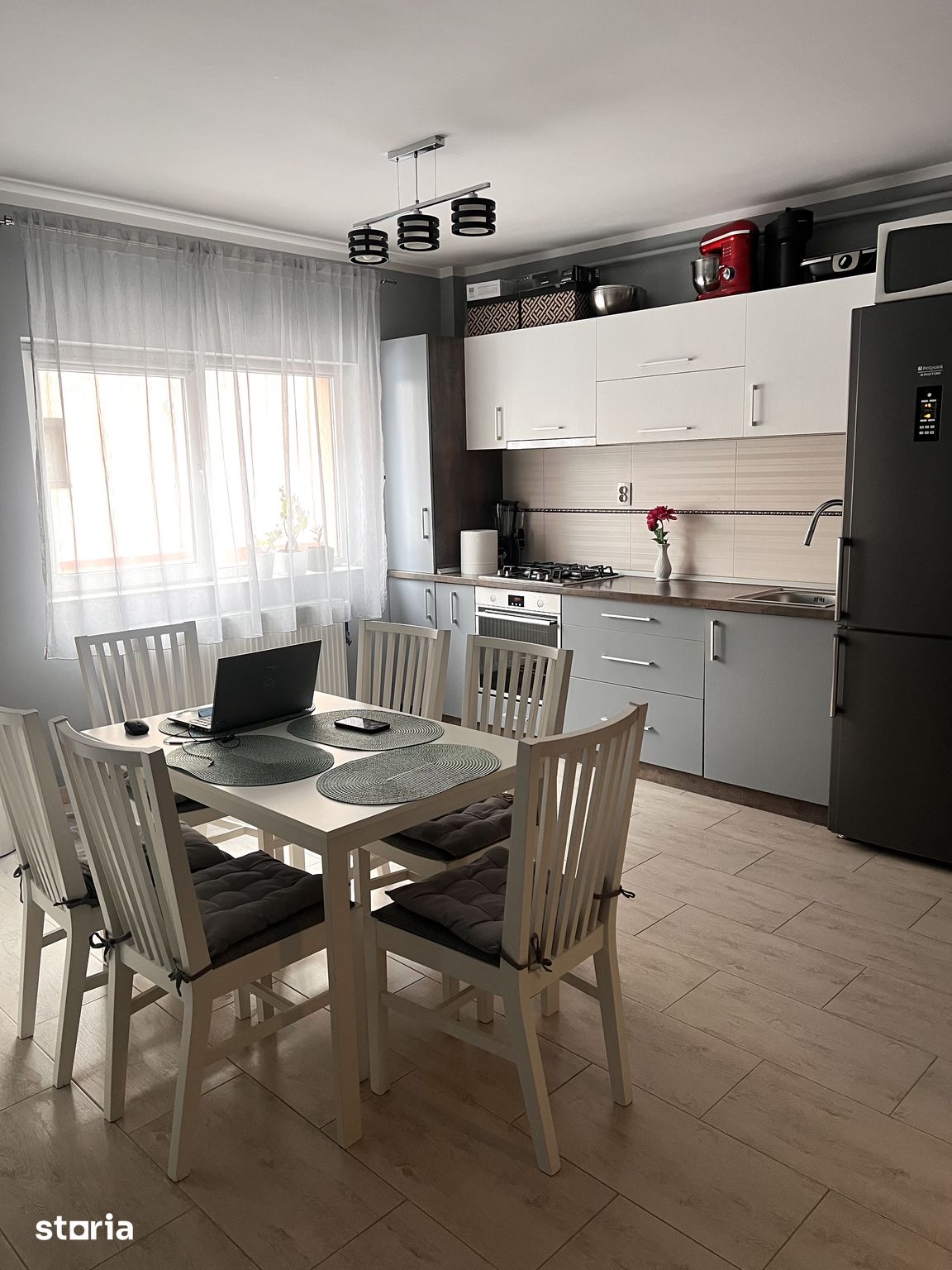 Apartament decomandat 2 camere 56 mp Parcare disponibila-Buna Ziua