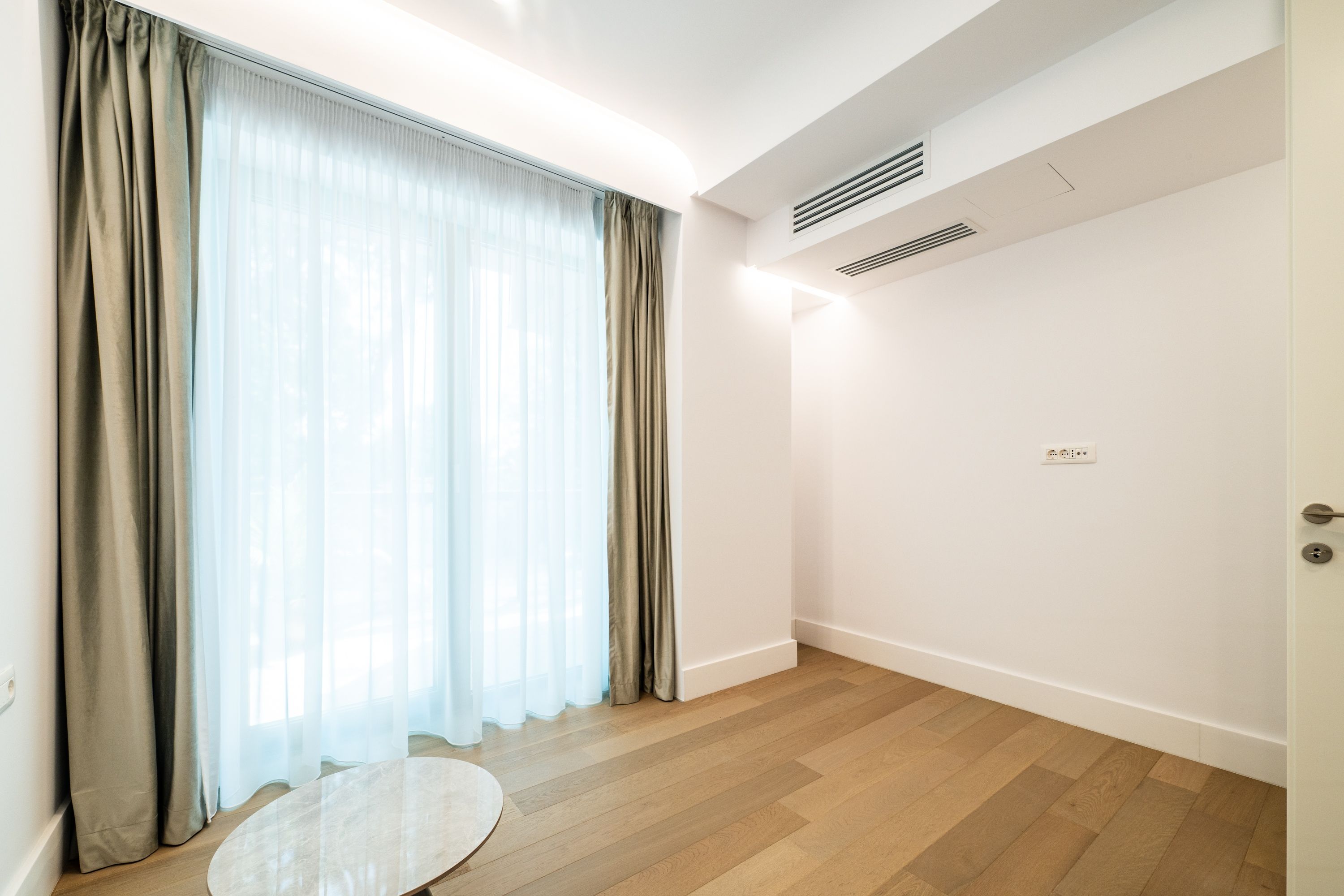 CORTINA 126 | Apartament exclusivist | Terasa de 15 mp | Ultra LUX — fotografia 13