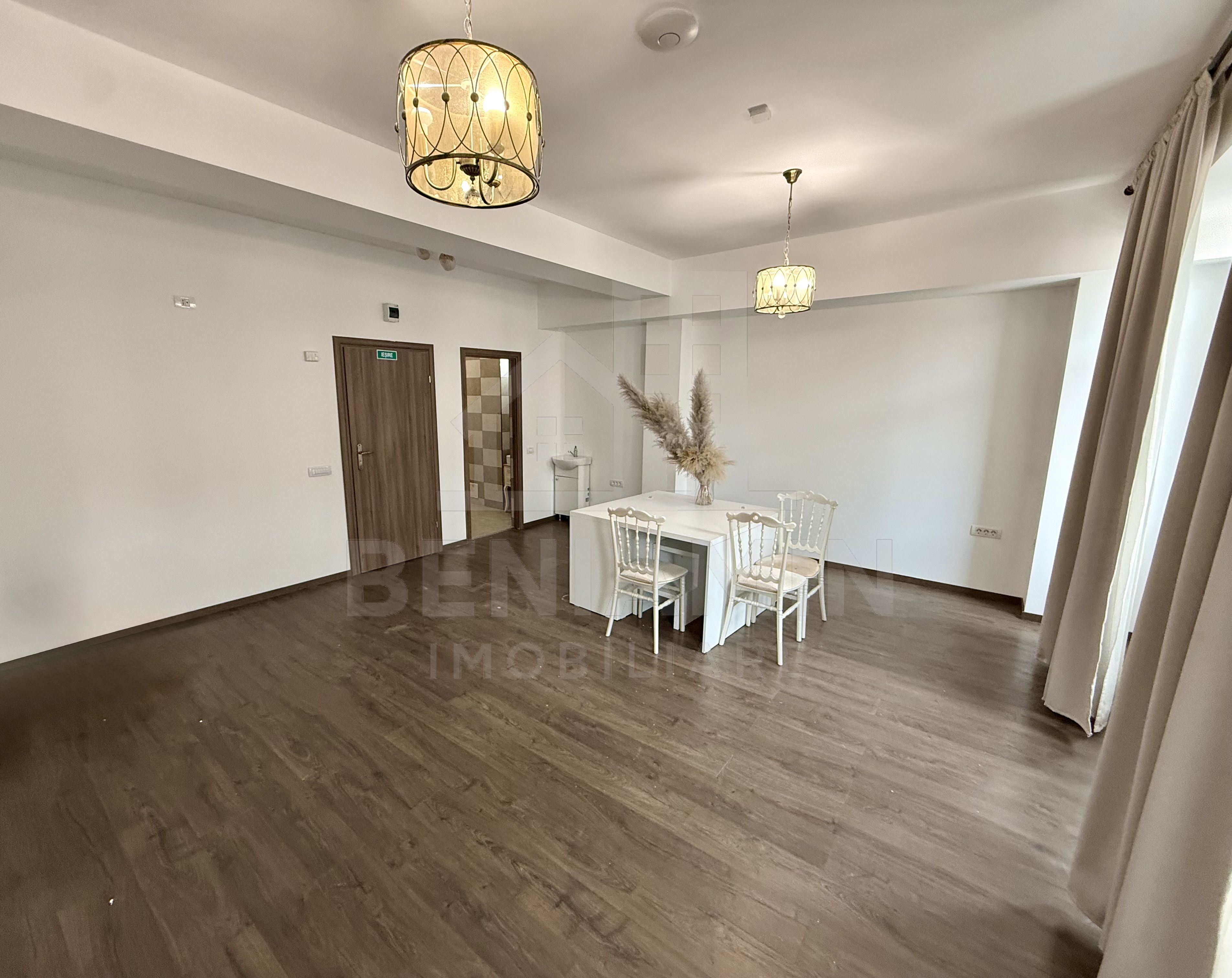 2 camere tip birouri - Centrul Vechi - Lipscani Pino -etaj 1 — fotografia 4