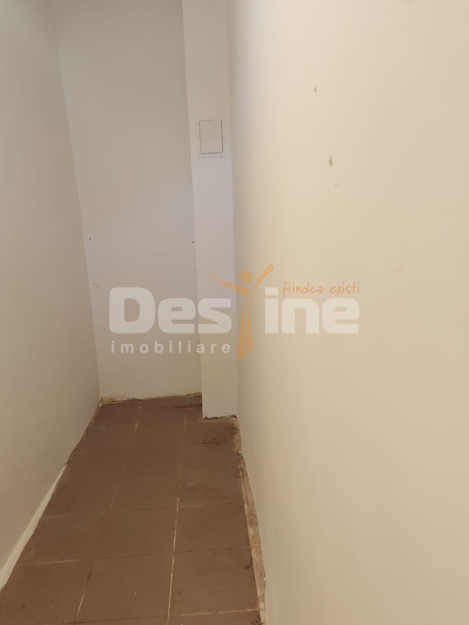 Casă spațioasă cu 7 camere, ideală pentru familie numeroasa — fotografia 27