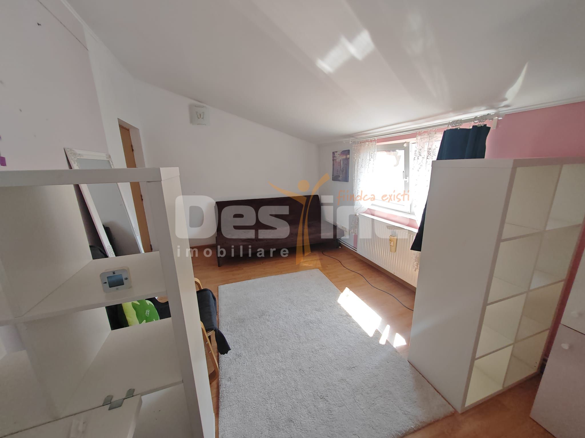 Casă spațioasă cu 7 camere, ideală pentru familie numeroasa — fotografia 9