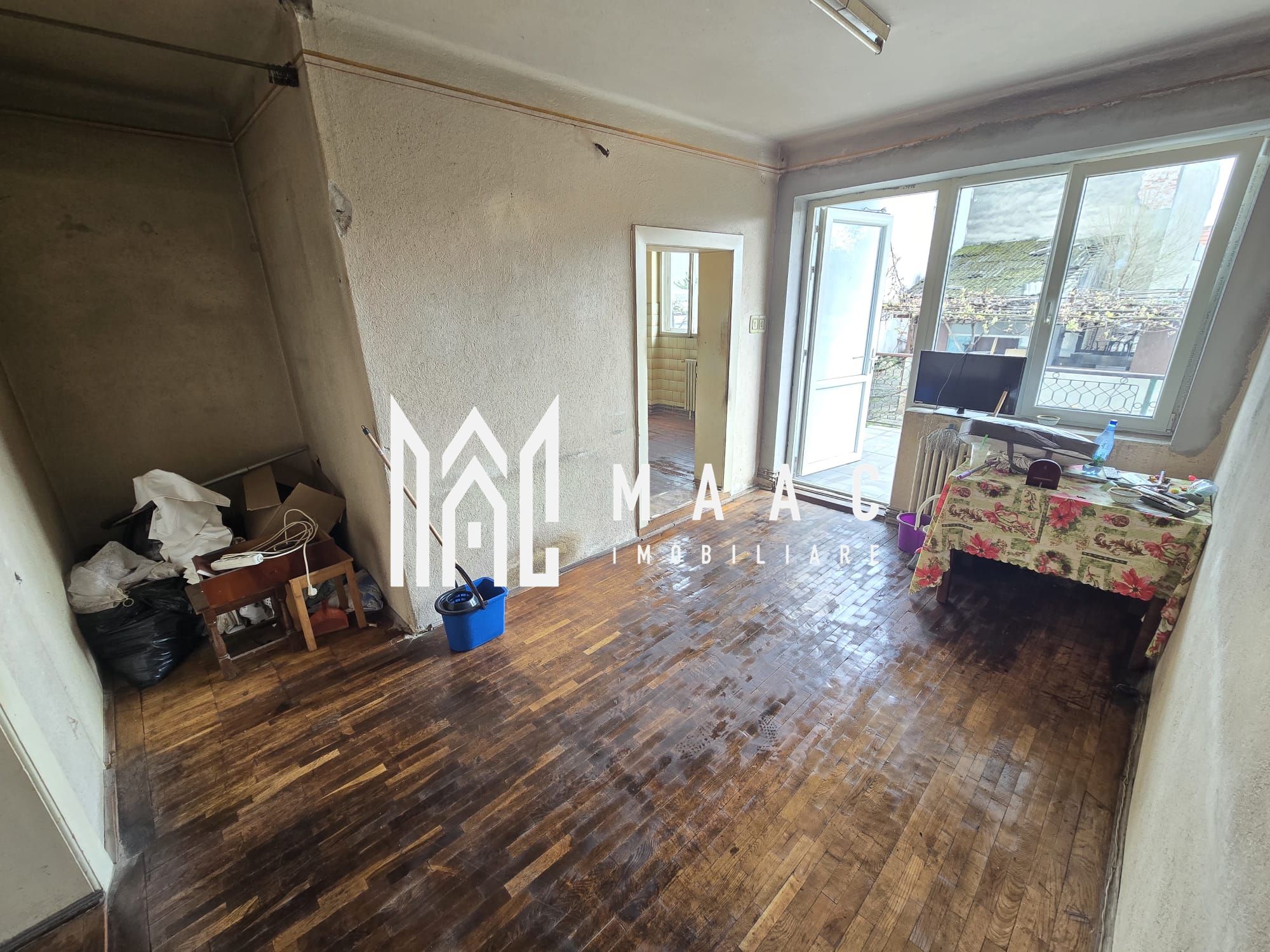 Apartament la casa 4 camere 300 teren zona Centrala — fotografia 7