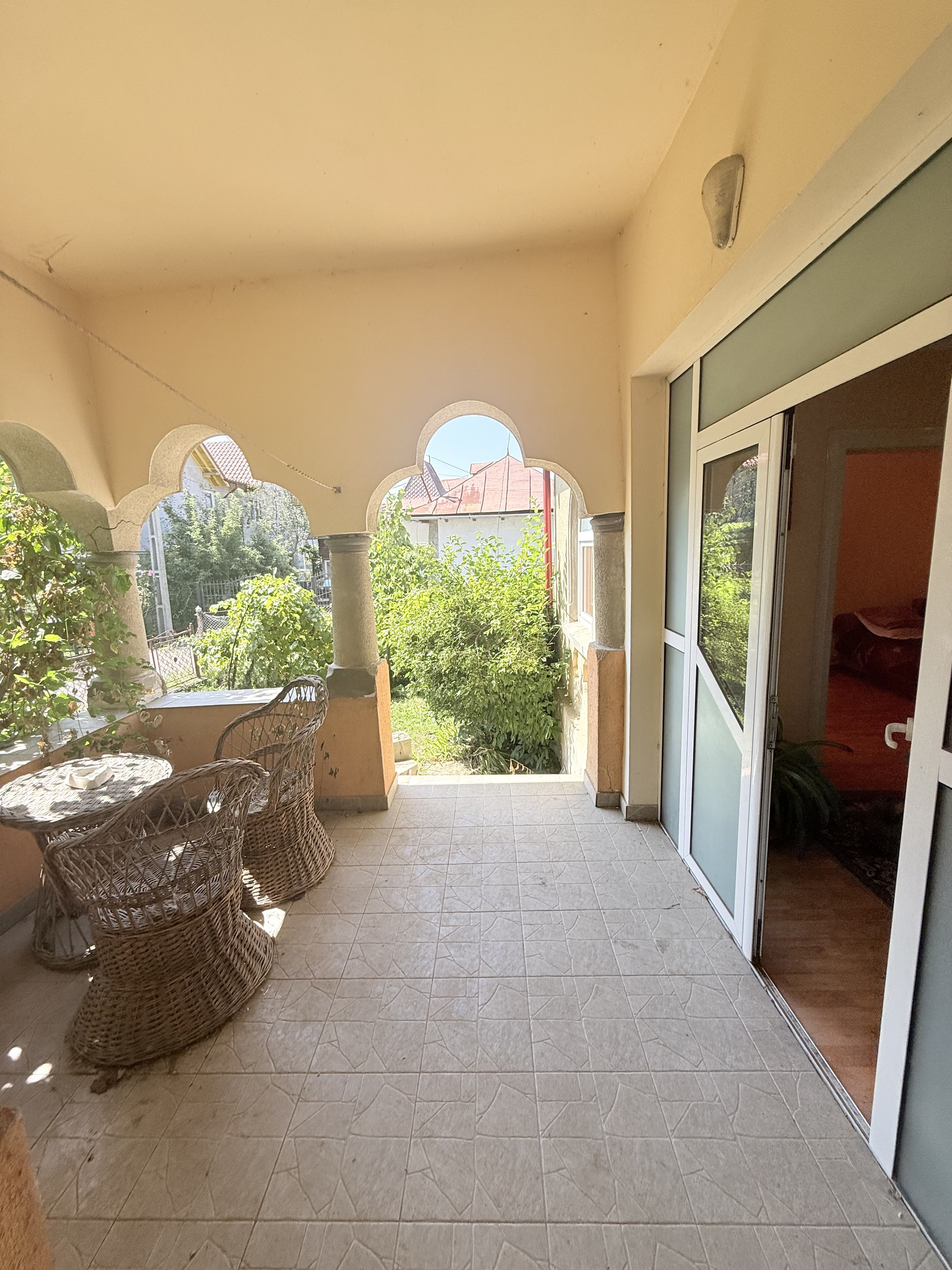 Casa interbelică cu arhitectură deosebită+Anexa și teren 1570 mp — fotografia 19