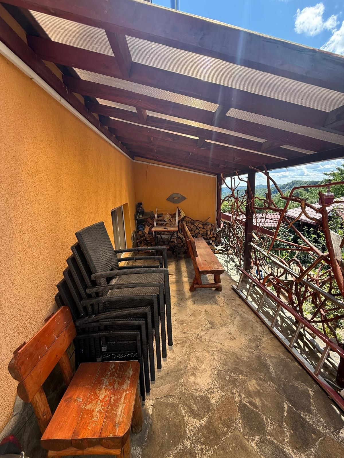 Vila S+P+1,+ garaj inchis + terasa si teren intravilan 6300 mp — fotografia 36