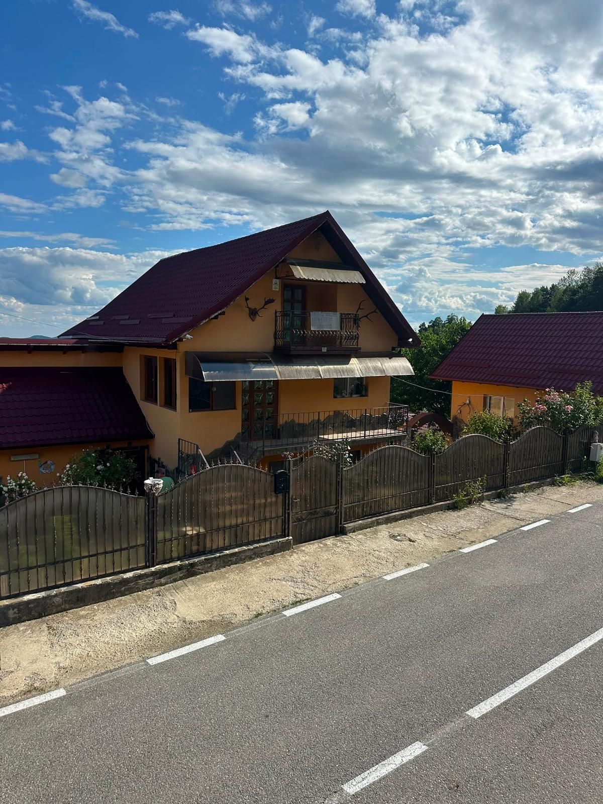 Vila S+P+1,+ garaj inchis + terasa si teren intravilan 6300 mp — fotografia 50