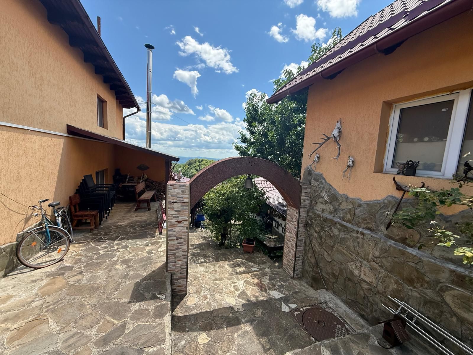 Vila S+P+1,+ garaj inchis + terasa si teren intravilan 6300 mp — fotografia 53