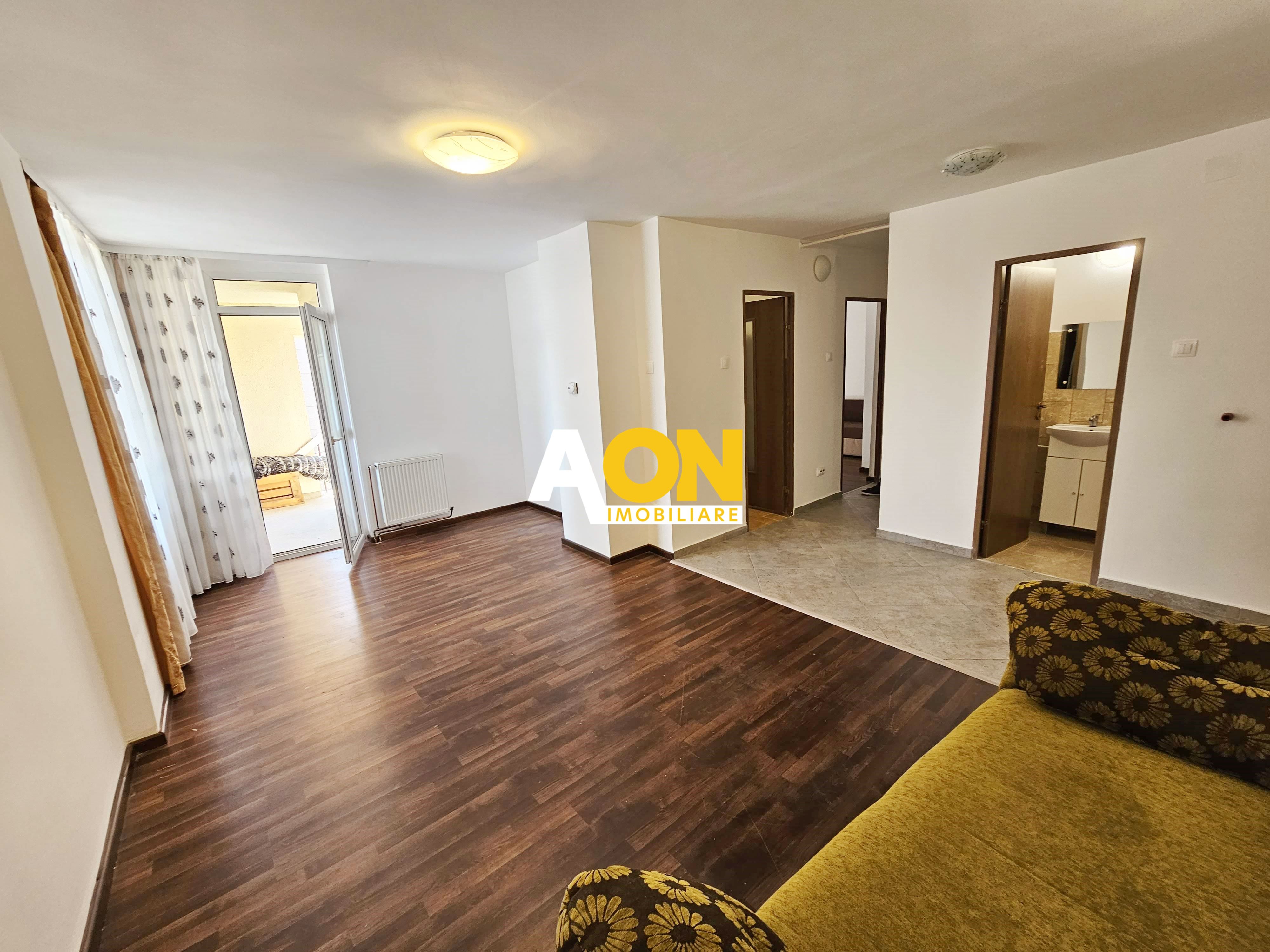 Apartament 3 camere, etaj 2, zona ultracentrala