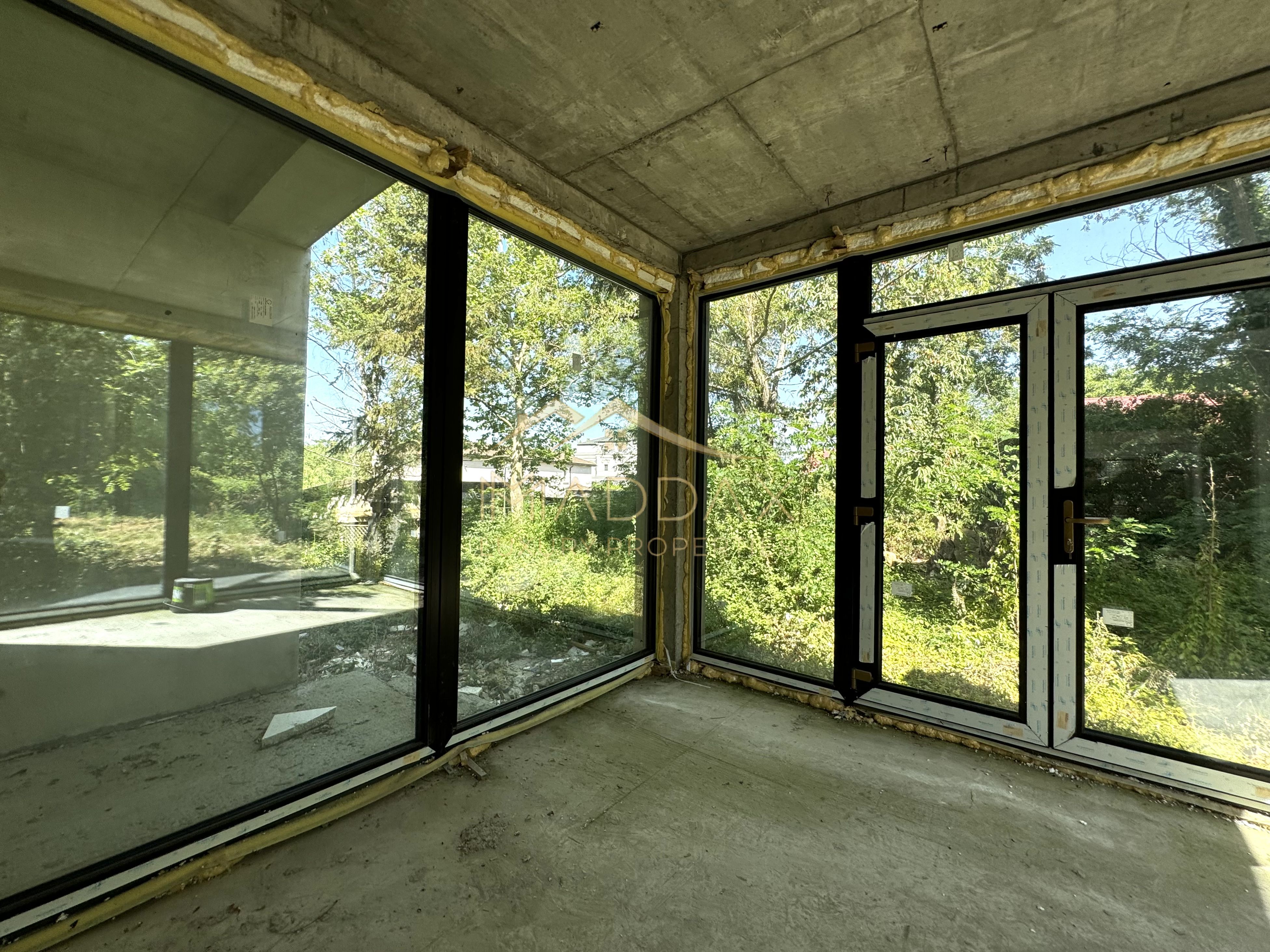 Vila cu 13 camere *4000mp teren* / Piscina / Snagov — fotografia 15