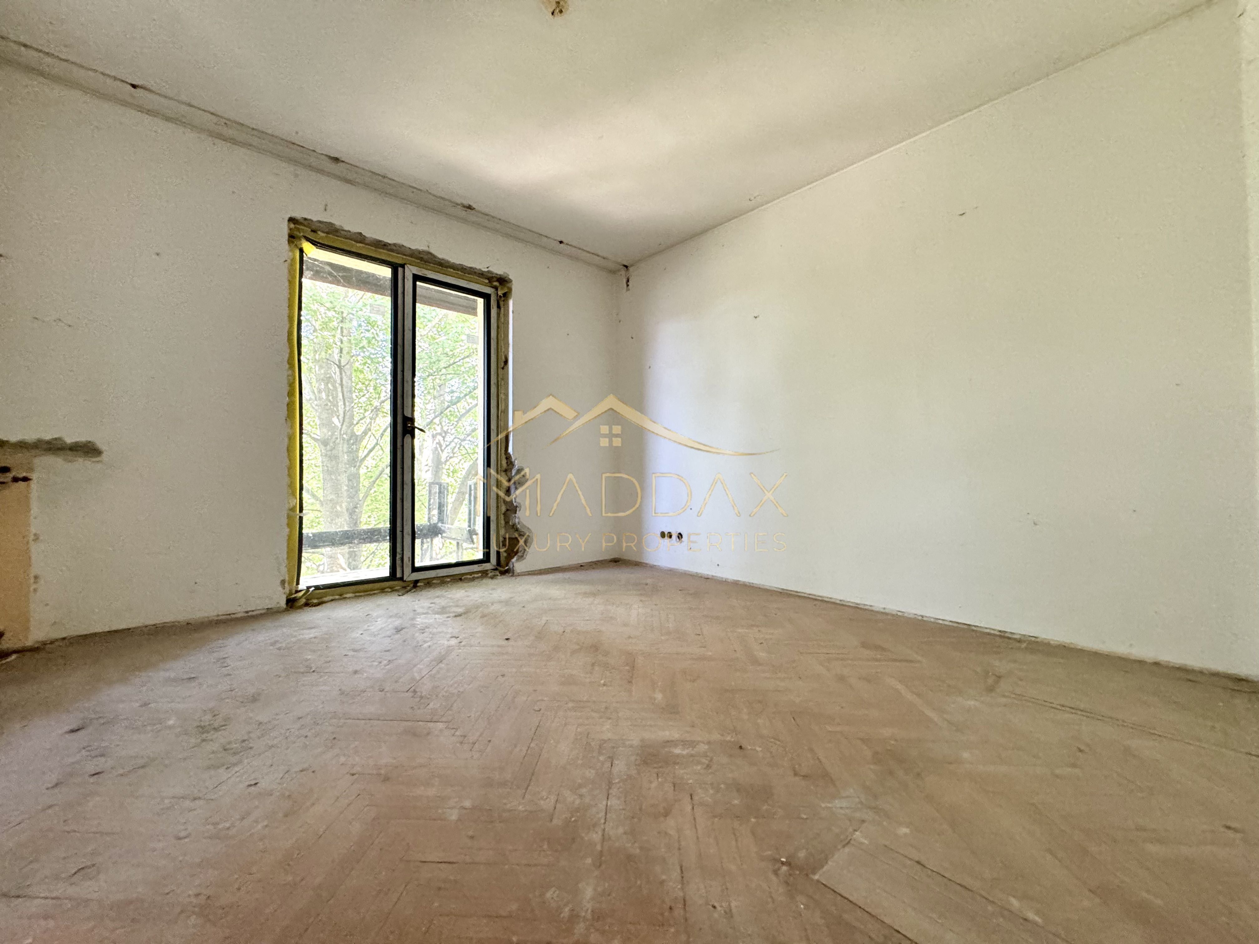 Vila cu 13 camere *4000mp teren* / Piscina / Snagov — fotografia 32