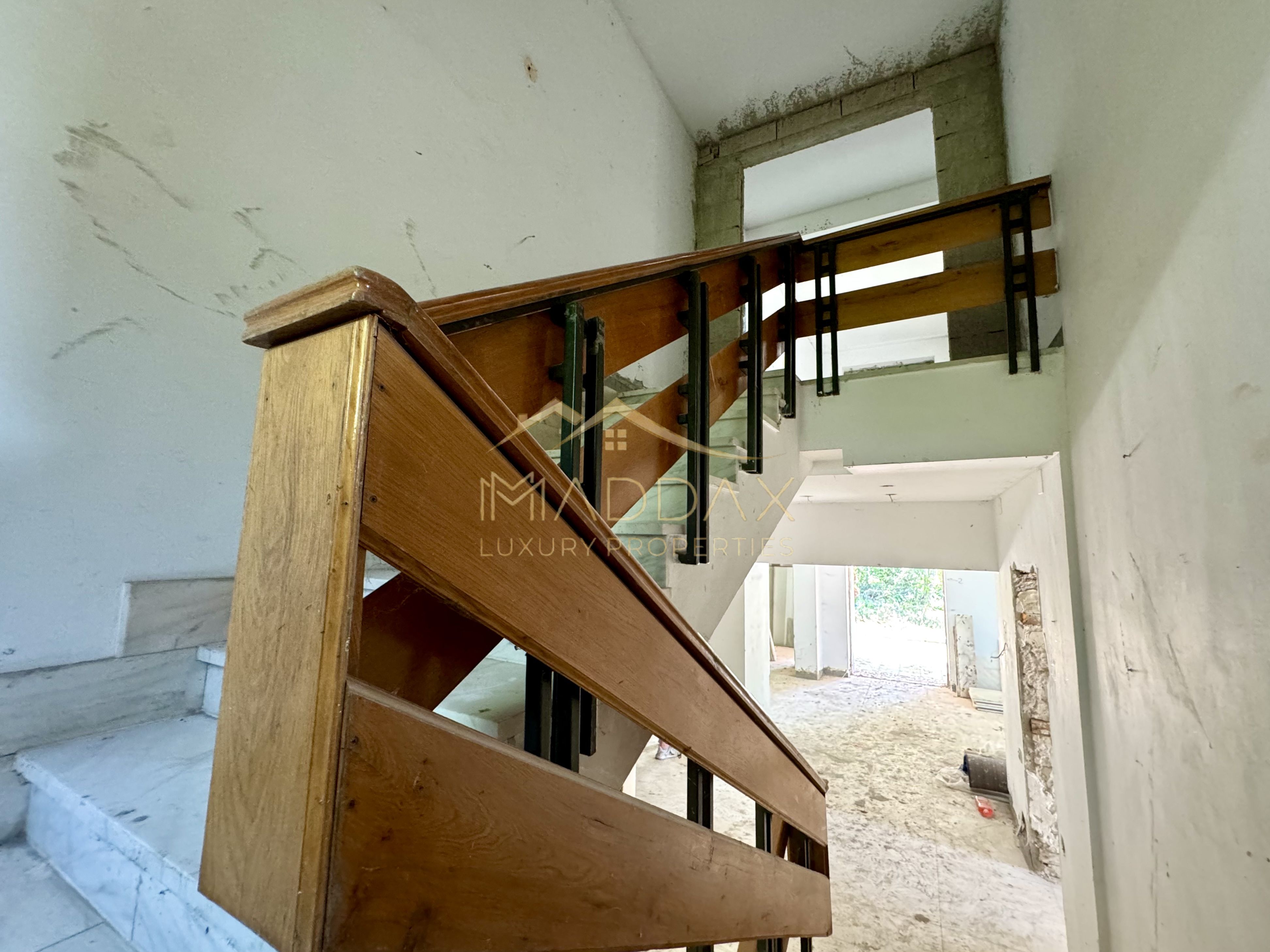 Vila cu 13 camere *4000mp teren* / Piscina / Snagov — fotografia 40