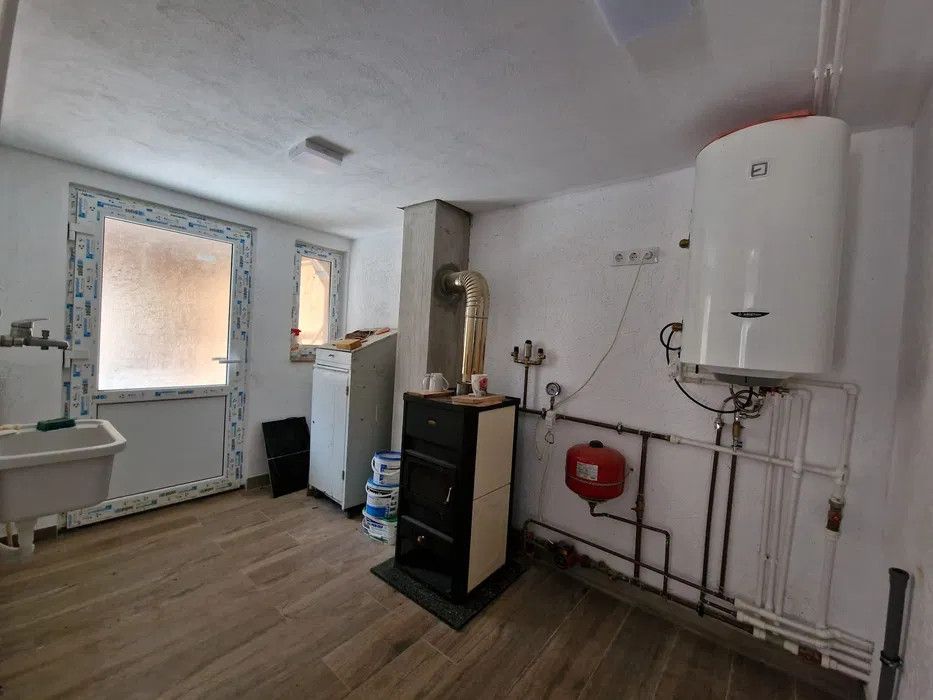 Casa 4 camere finisata la cheie Valea Avrigului Sibiu 400mp teren — fotografia 3