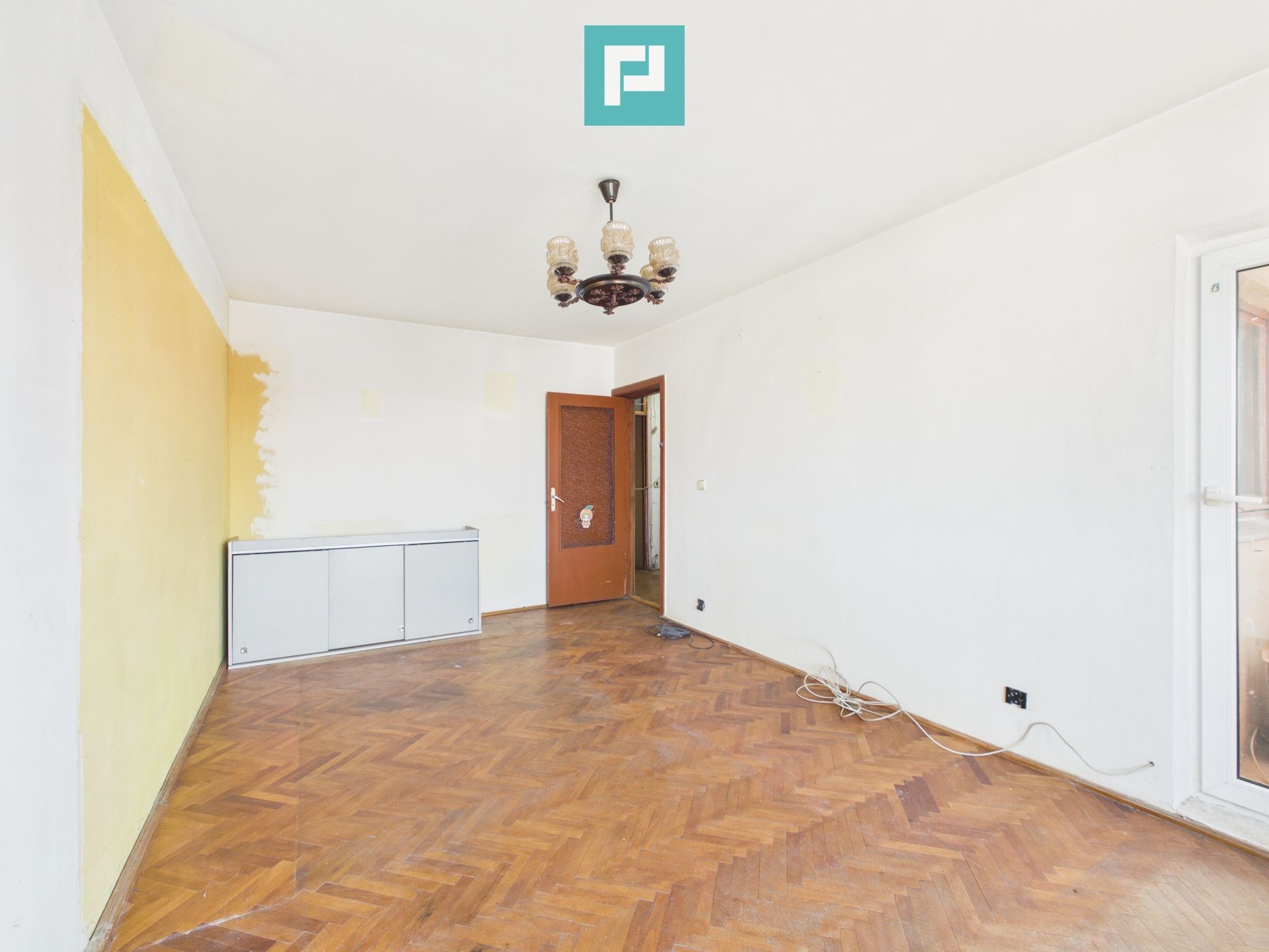 Apartament 3 camere | Decomandat | Zona Complex — fotografia 4