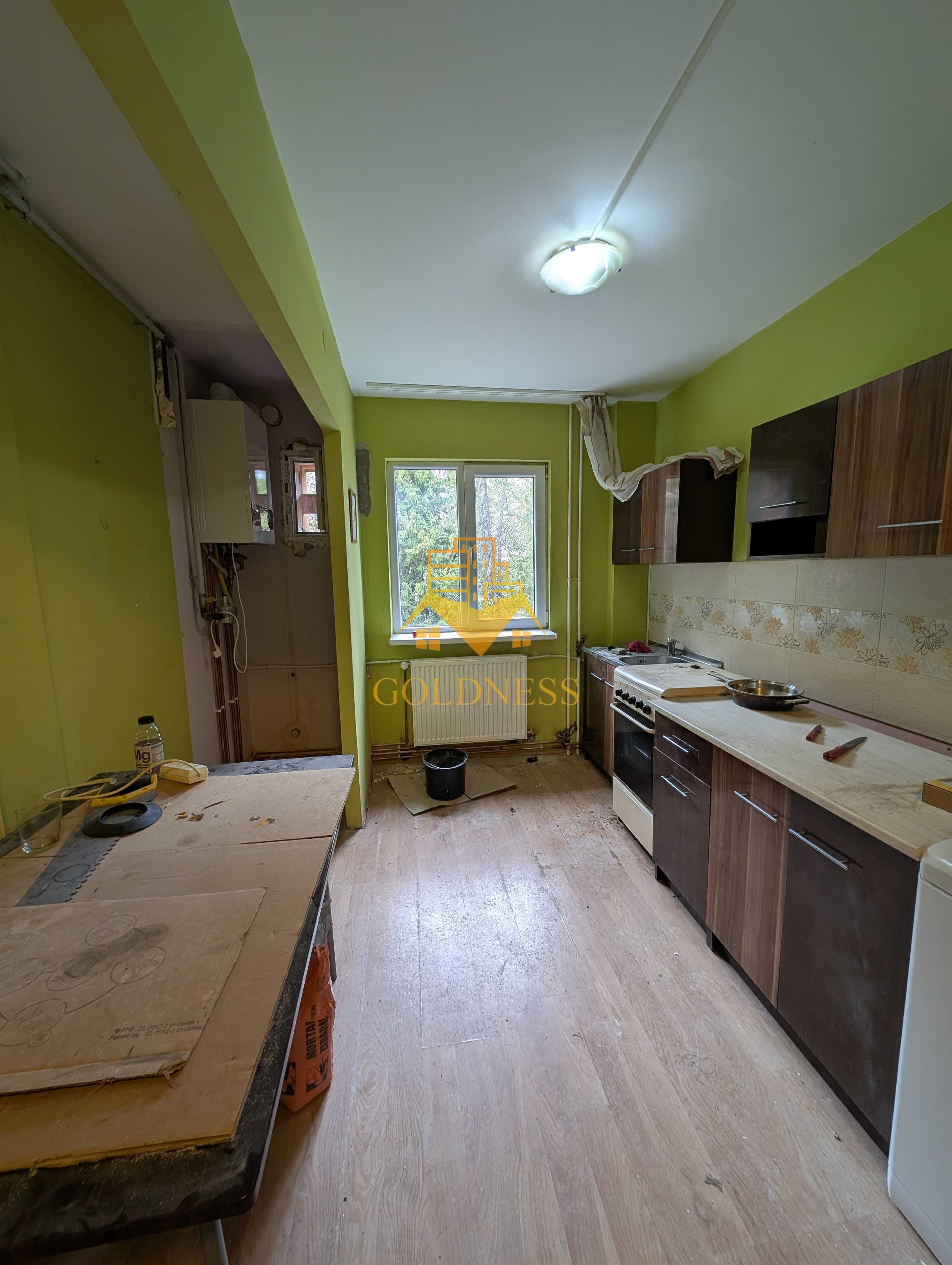 2 camere 53 mp zona Albini-Brancusi Gheorgheni,|Et int | Orientat sud — fotografia 2