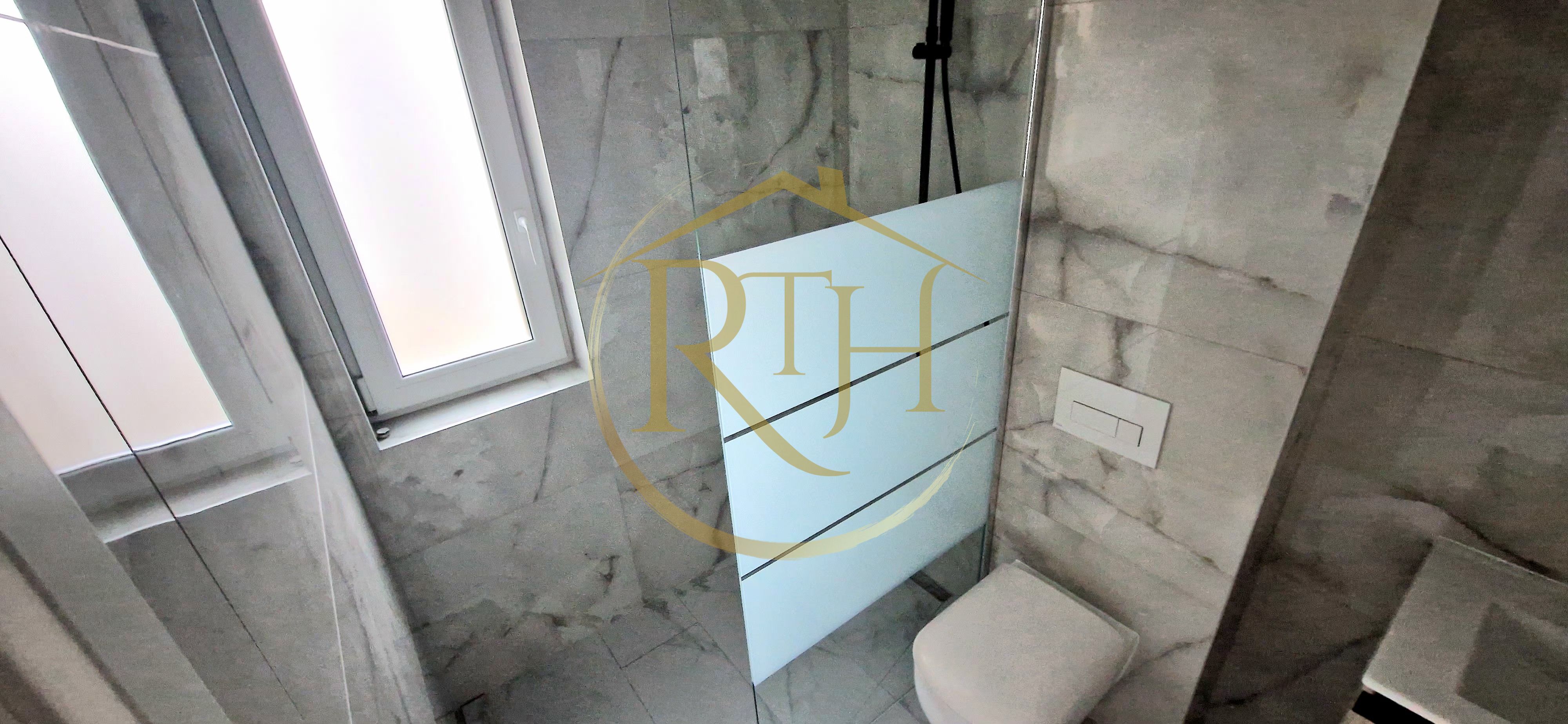 Duplex de vanzare cu 4 camere,2 bai,250 mp teren-Mosnita Veche zona Centrala. — fotografia 18