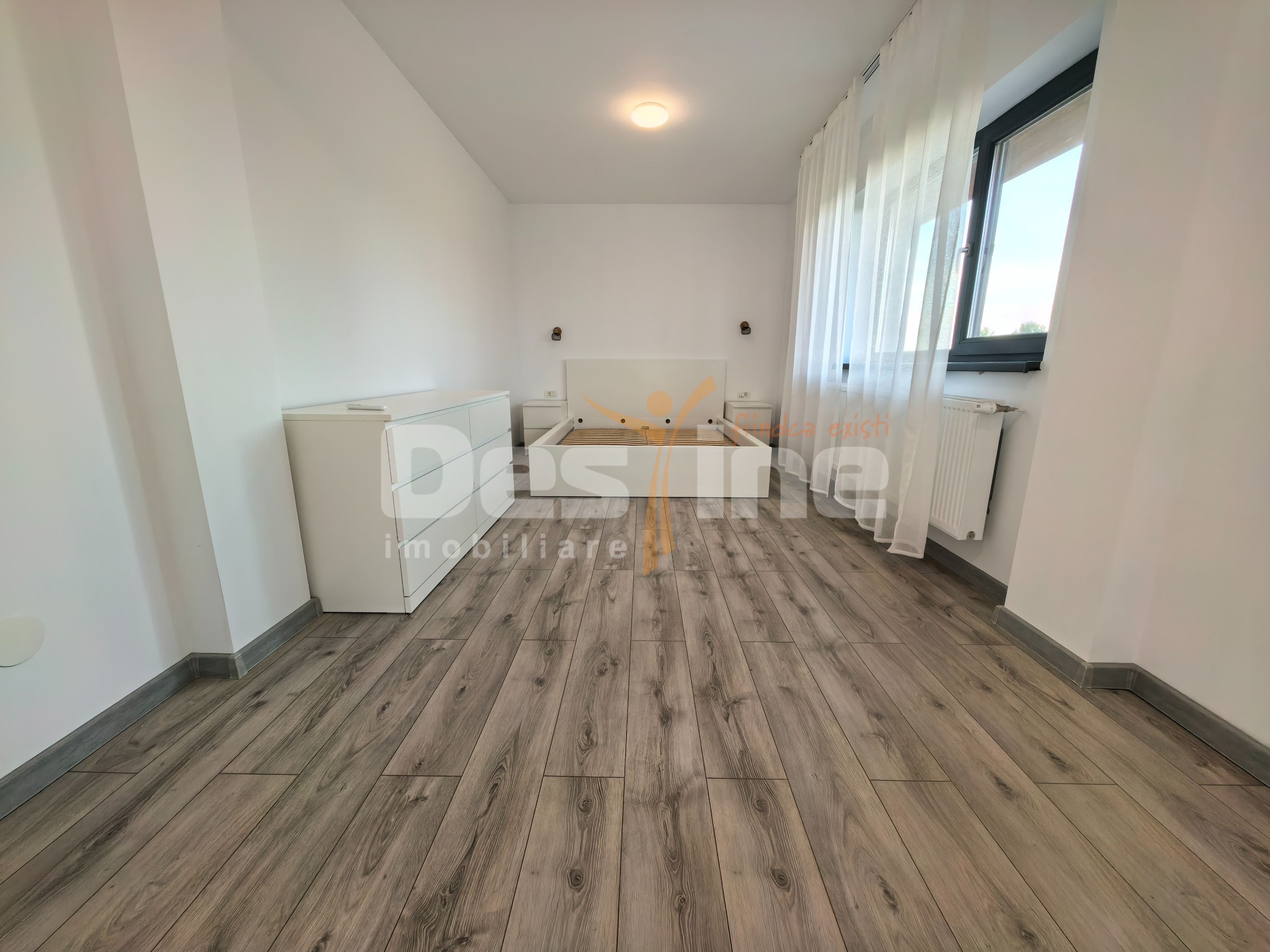 Vilă de închiriat cu 5 camere P+1 160 mp utili Copou — fotografia 10