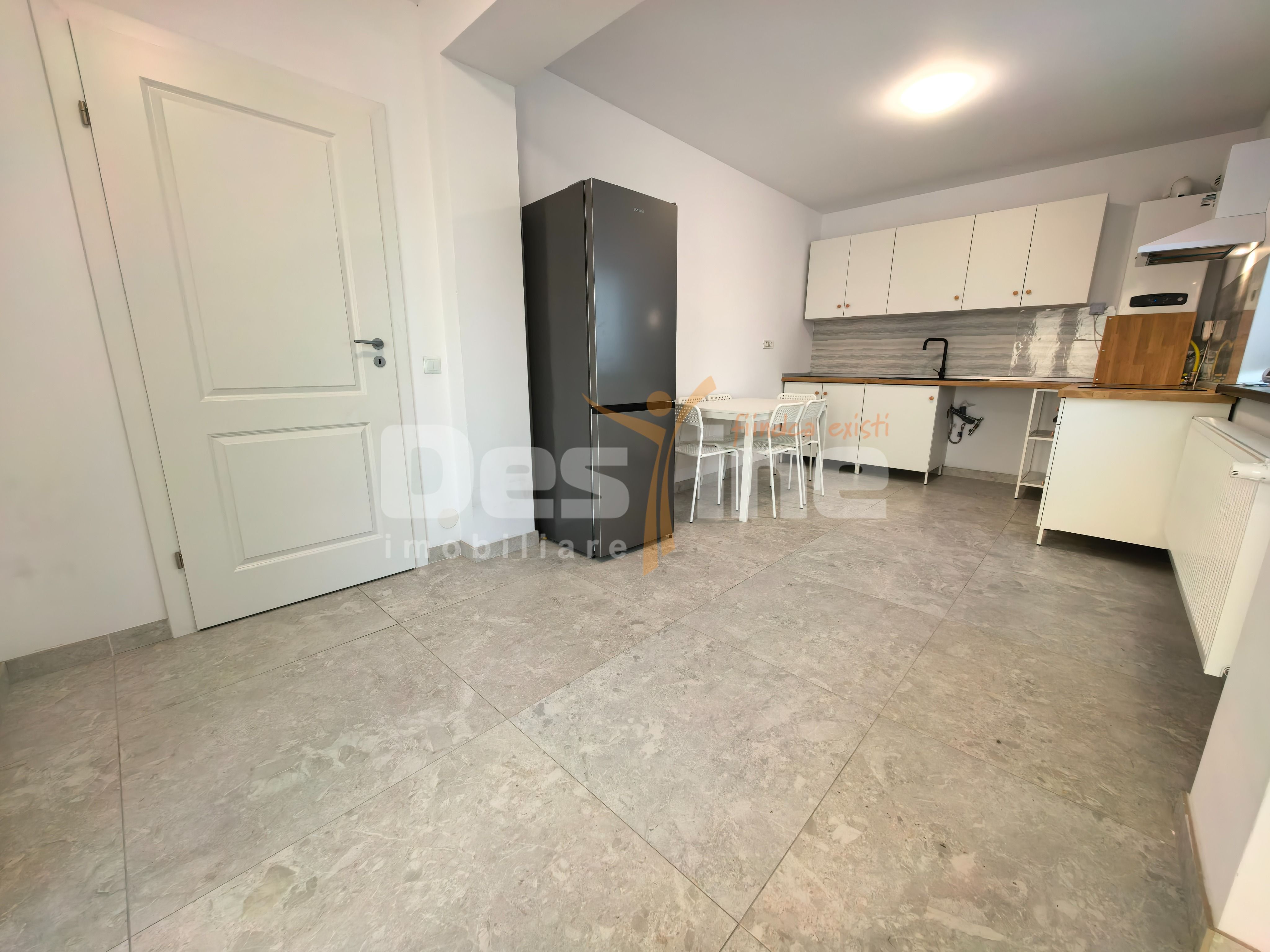 Vilă de închiriat cu 5 camere P+1 160 mp utili Copou — fotografia 13