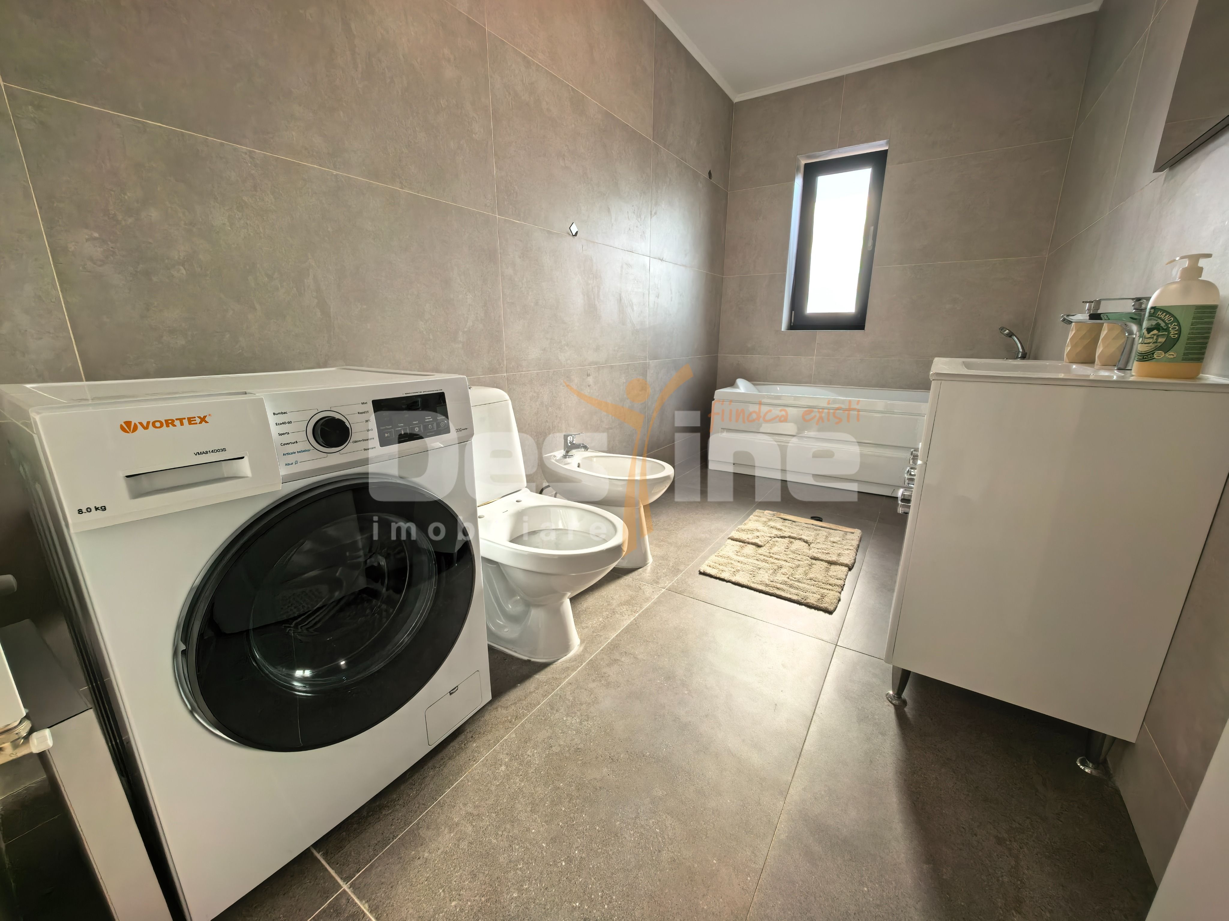 Vilă de închiriat cu 5 camere P+1 160 mp utili Copou — fotografia 15