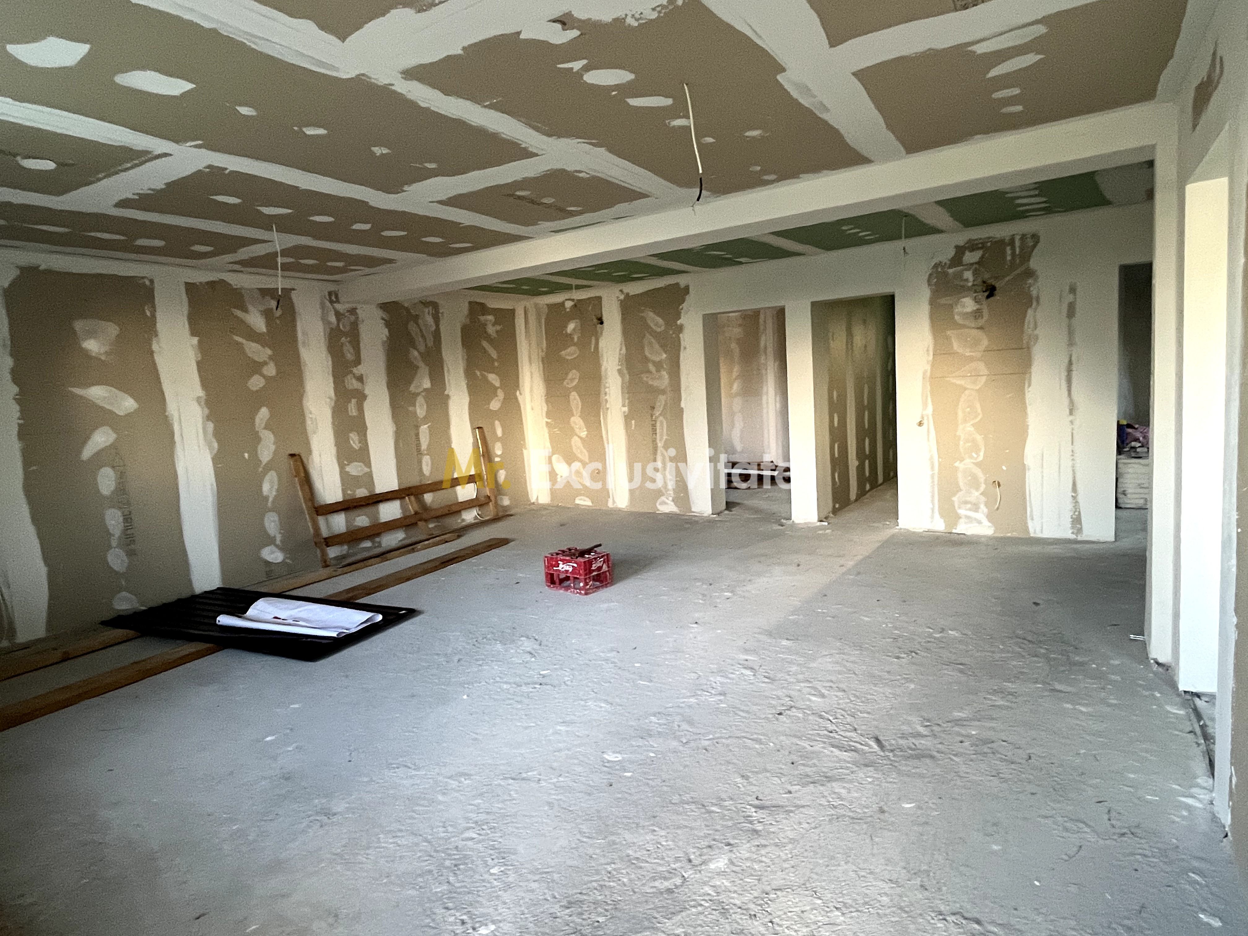 Casa la gri, 7 camere, 2 bai — fotografia 4